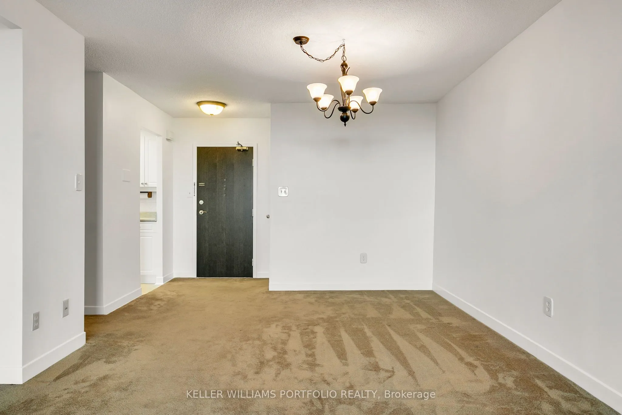 820 Burnhamthorpe Road, #710