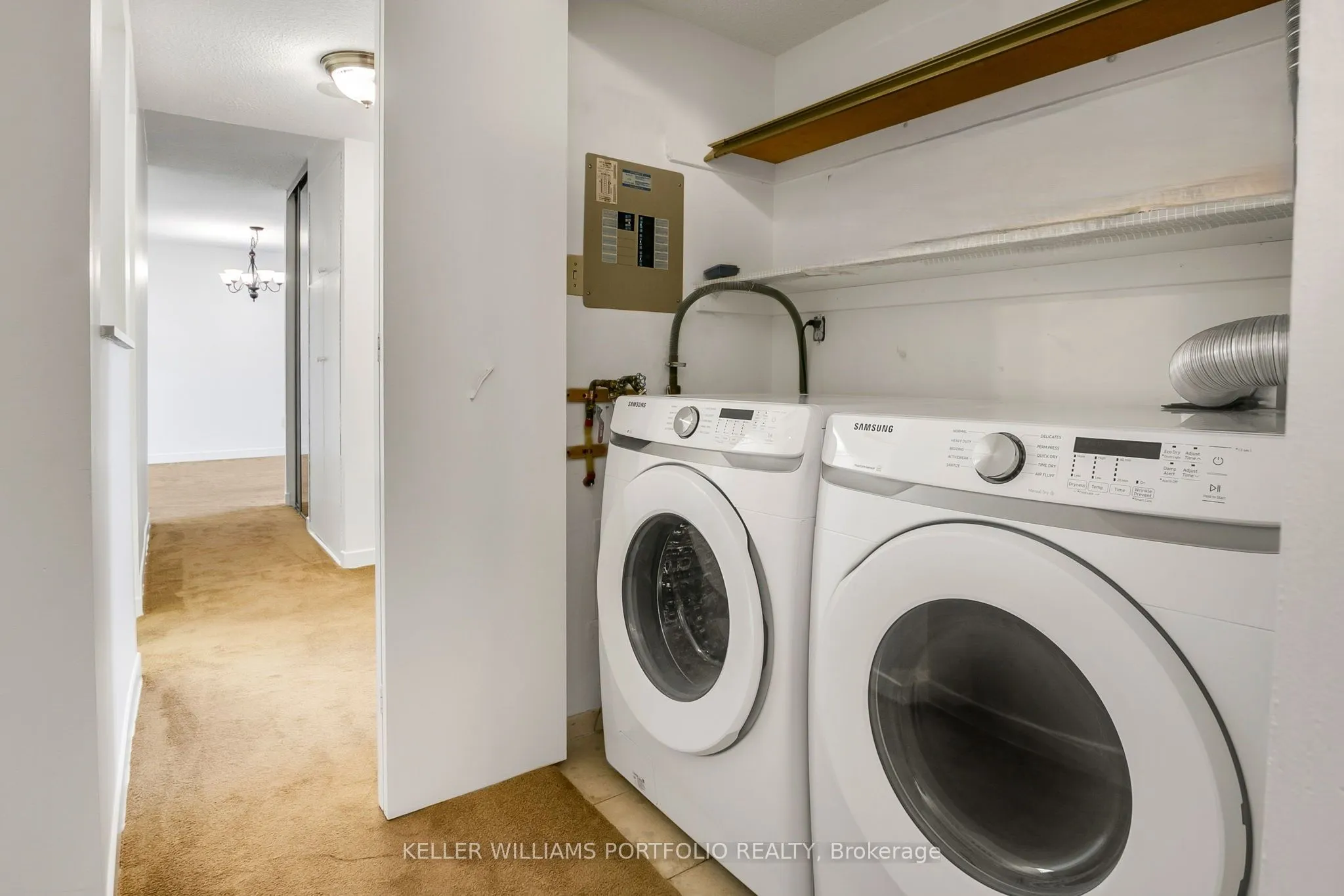 820 Burnhamthorpe Road, #710