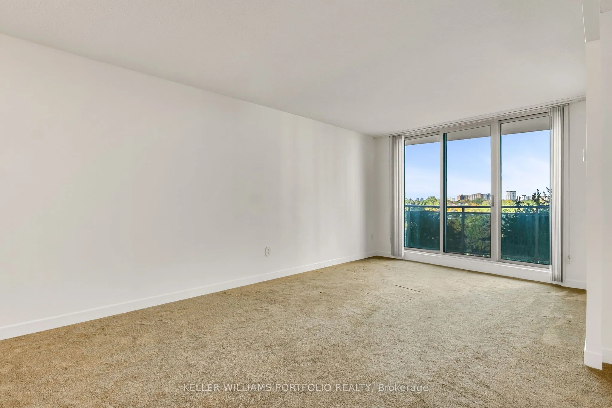 820 Burnhamthorpe Road, #710