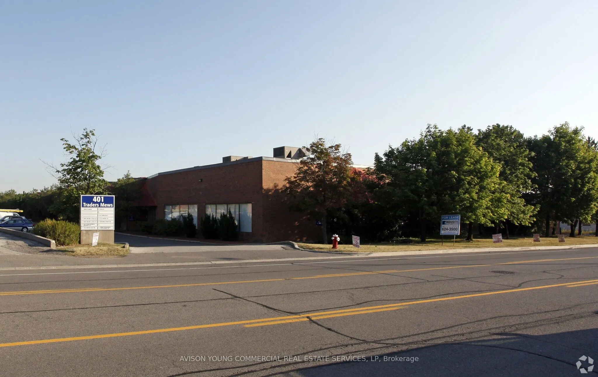 401 Traders Boulevard E, #9