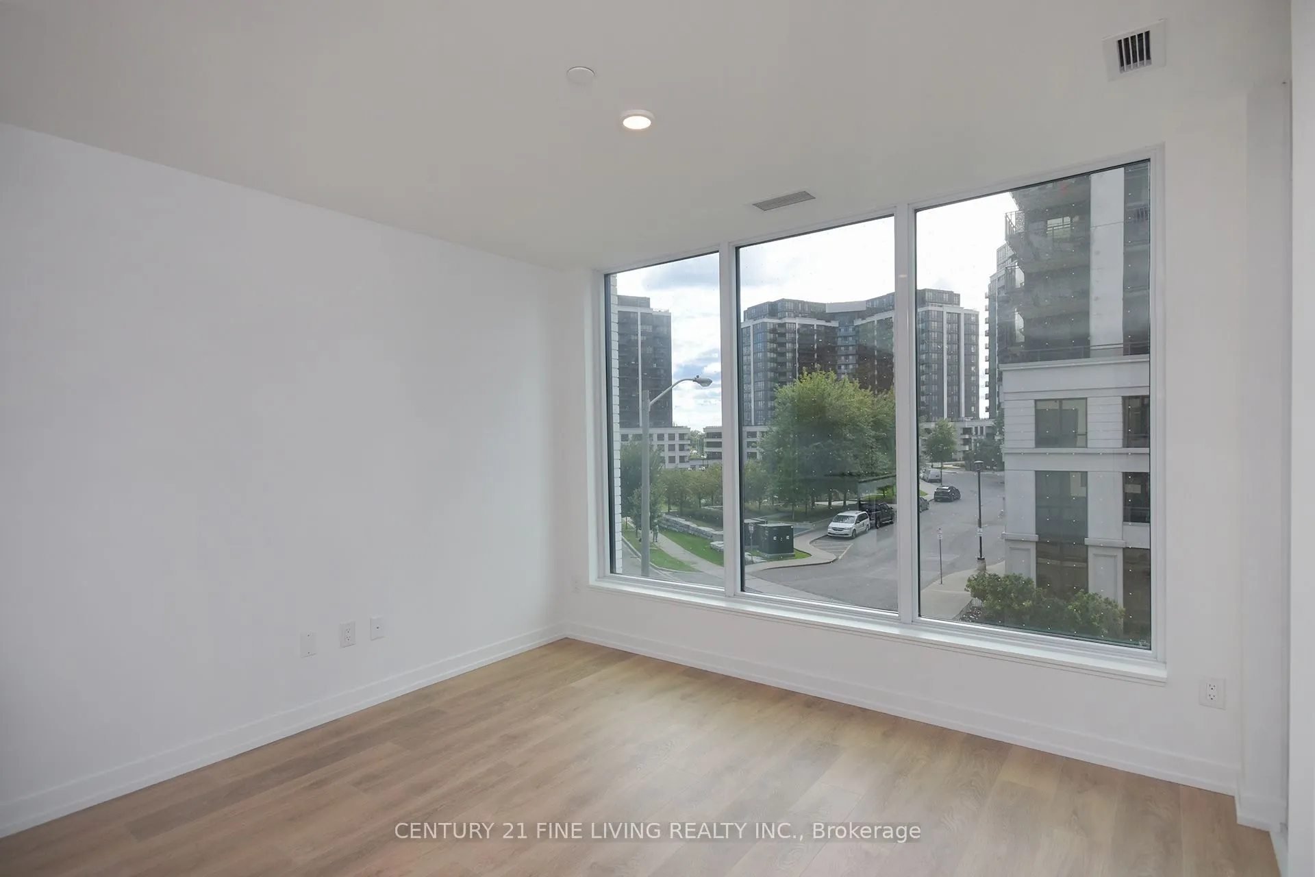 1100 Sheppard Avenue W, #310