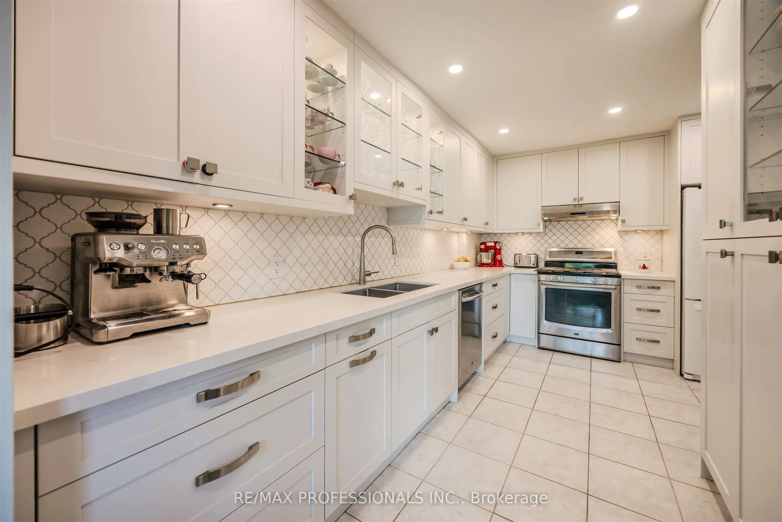 1063 Raintree Lane