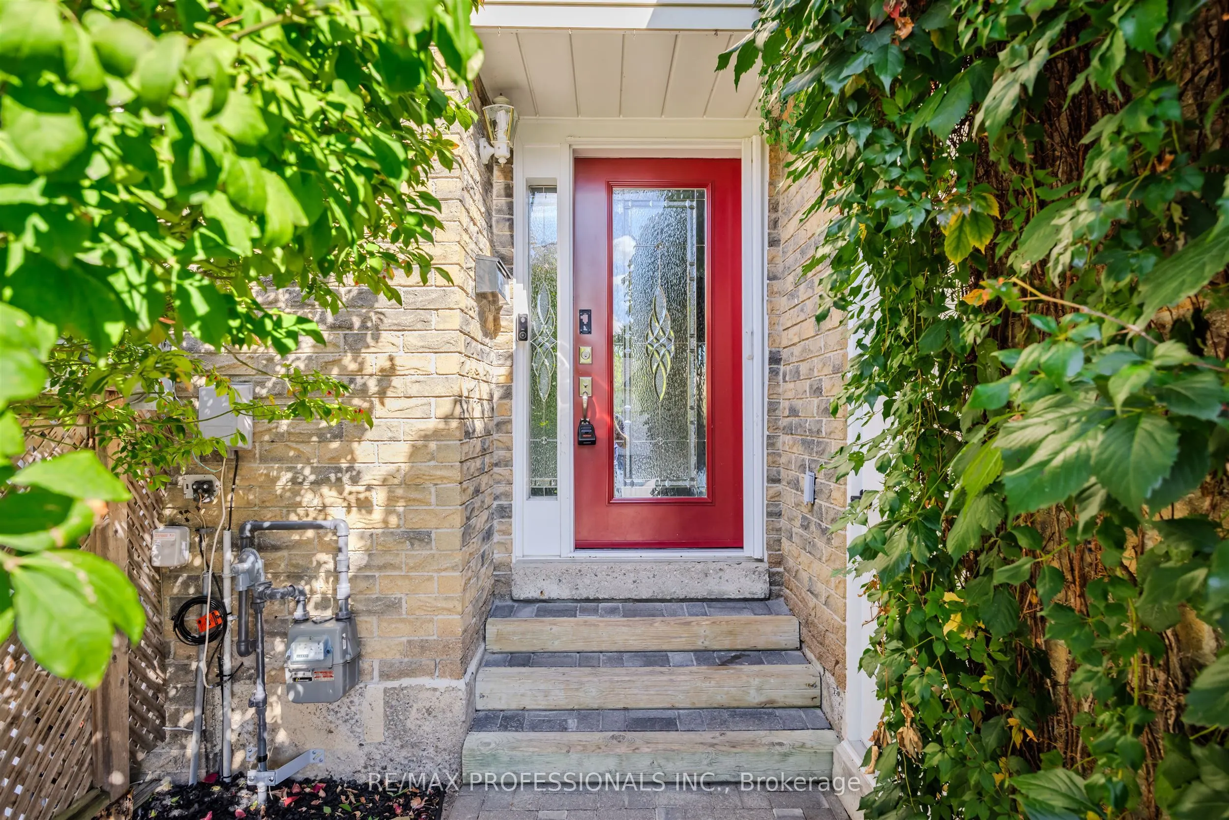 1063 Raintree Lane