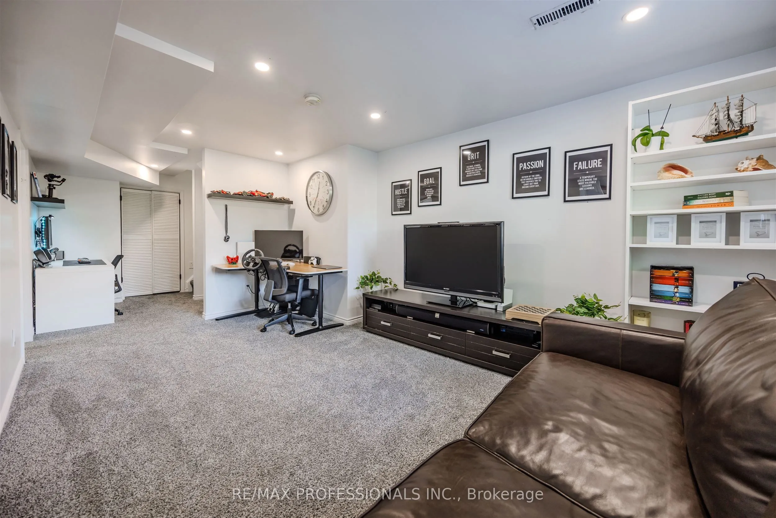 1063 Raintree Lane
