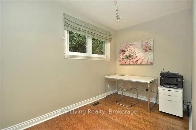 6 Hillavon Drive