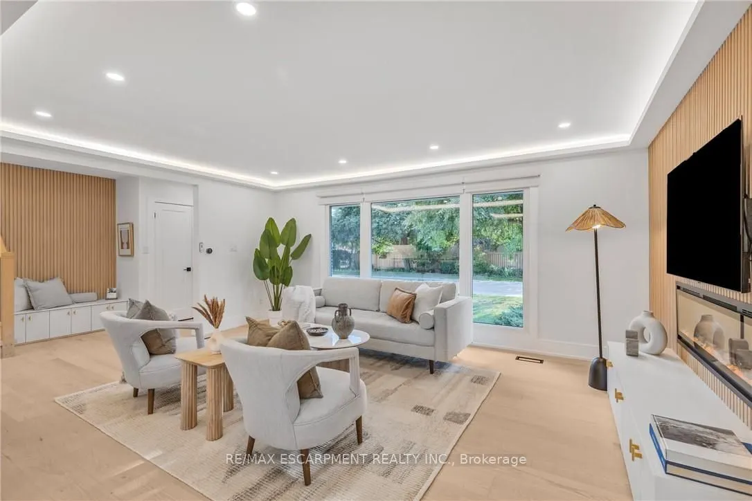 257 STRATHCONA Drive