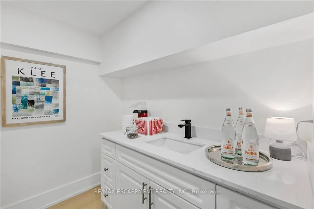 257 STRATHCONA Drive
