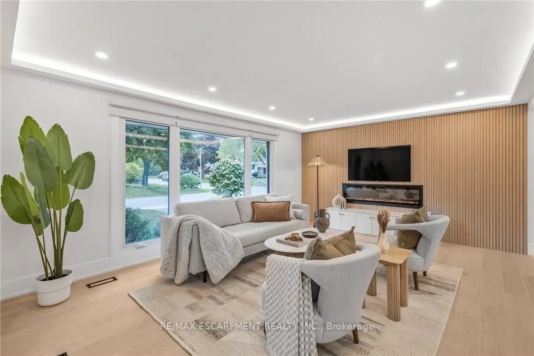 257 STRATHCONA Drive