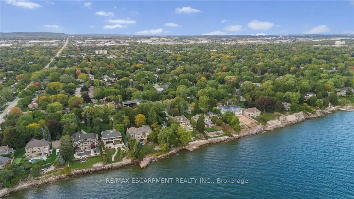 257 STRATHCONA Drive