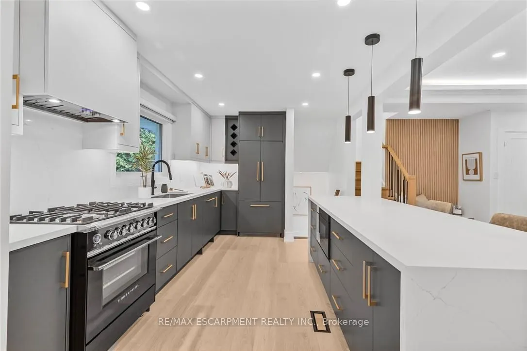 257 STRATHCONA Drive