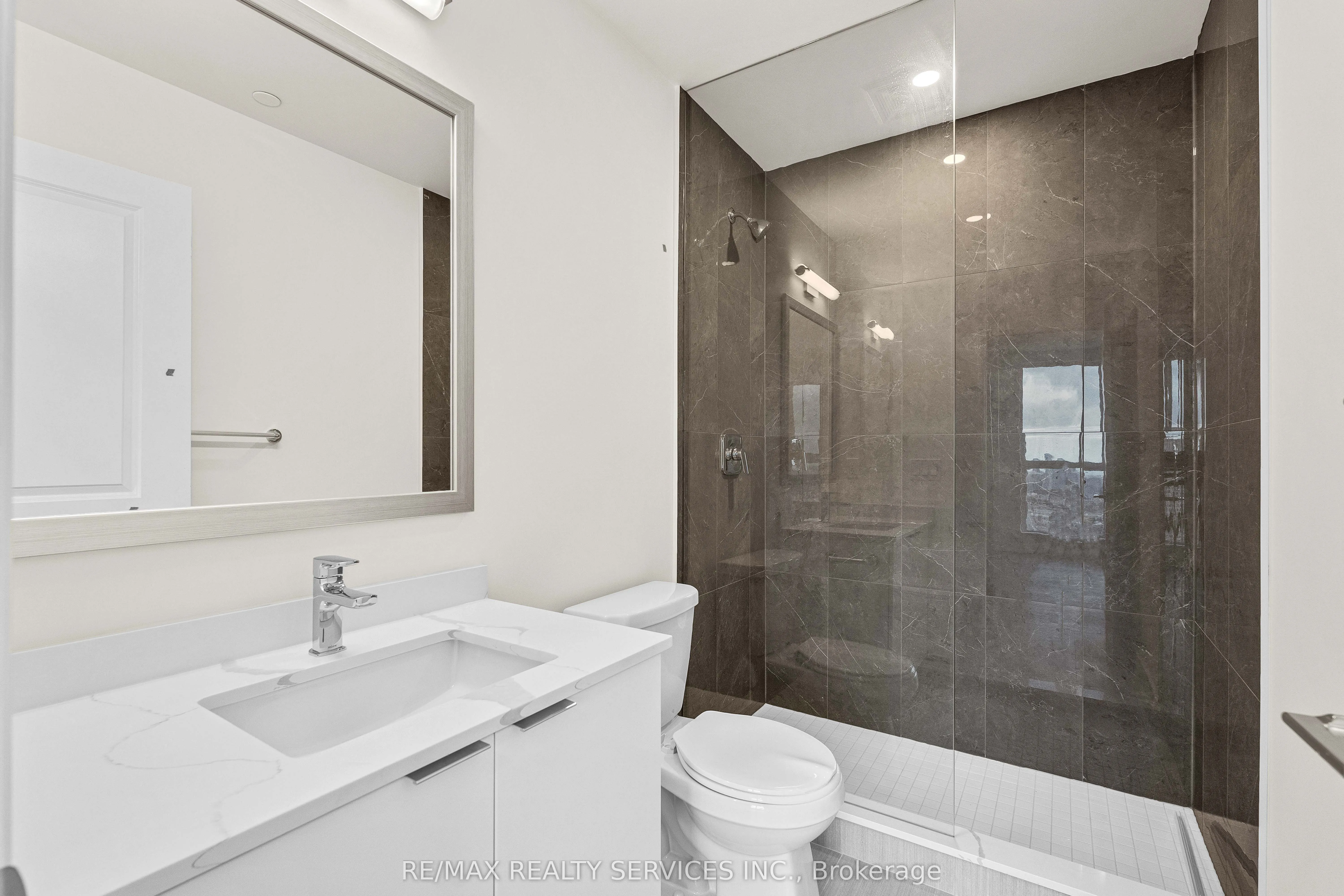 15 Watergarden Drive
