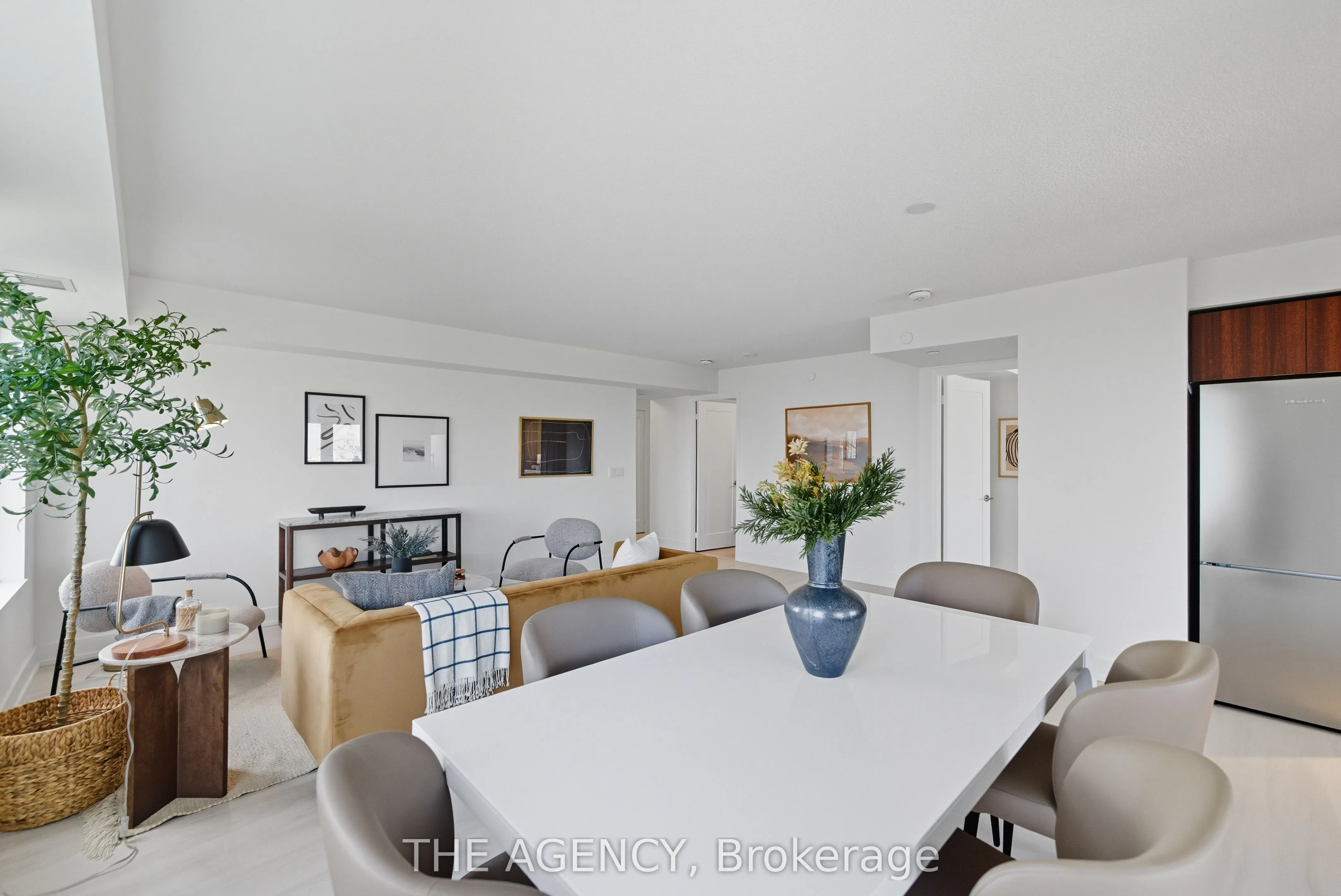 10 Eva Road, #1708