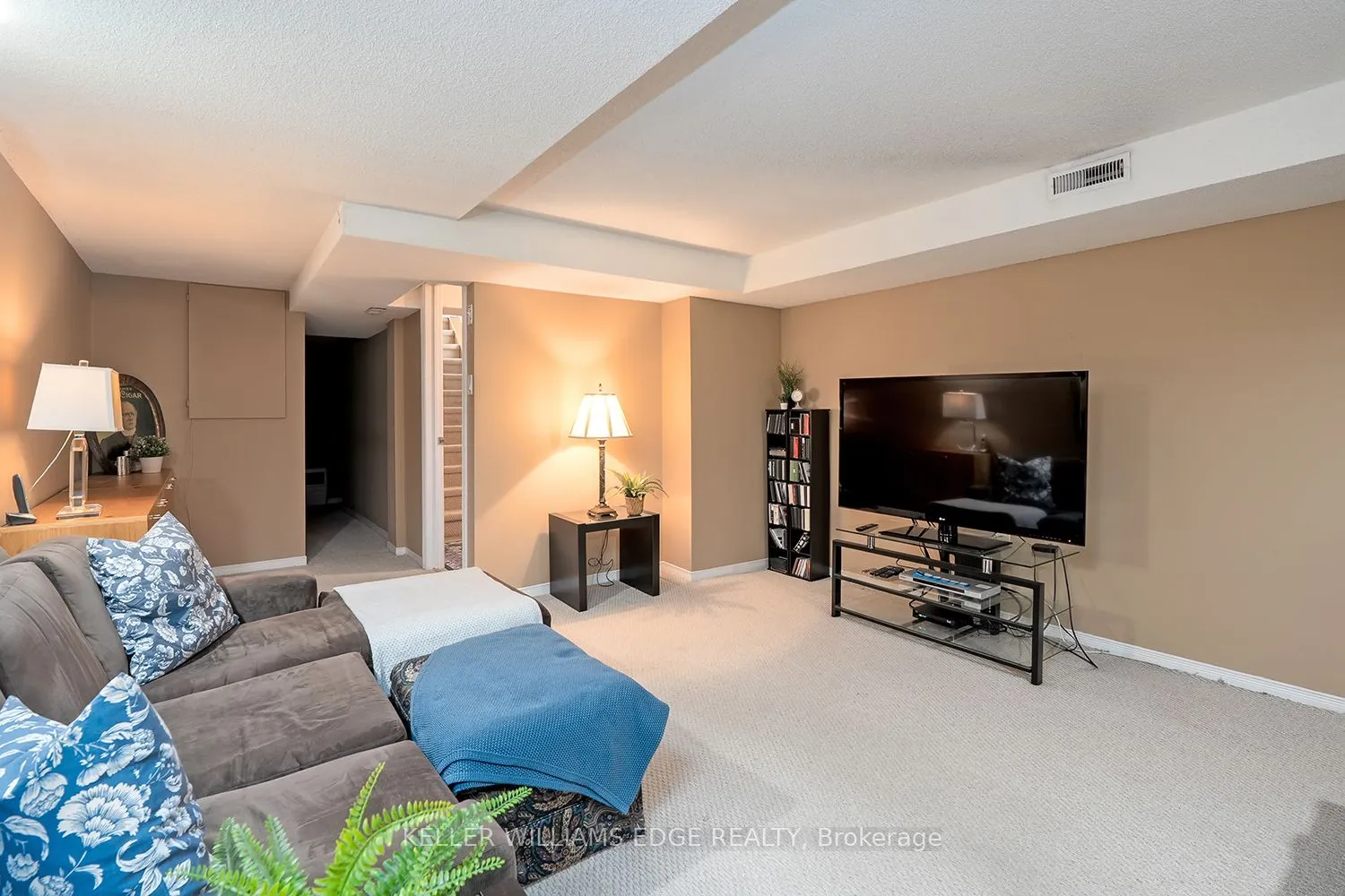 3230 New Street, #19