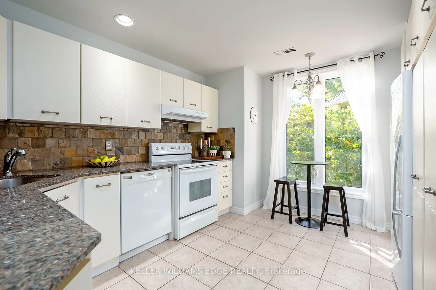 3230 New Street, #19