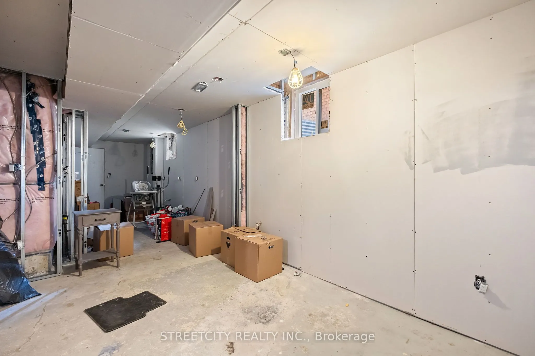 3953 Freeman Terrace
