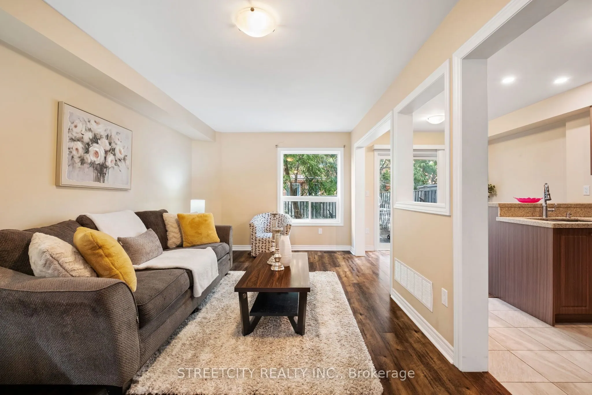 3953 Freeman Terrace