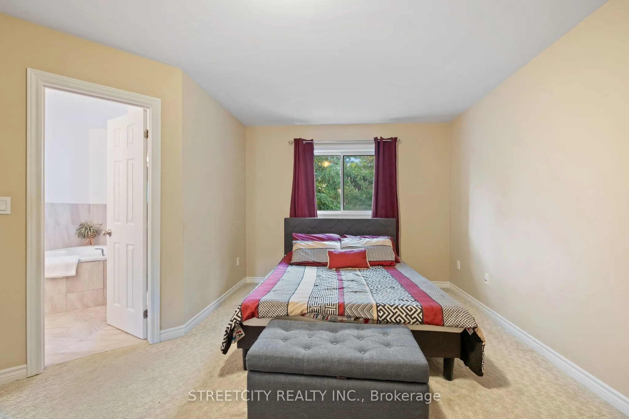 3953 Freeman Terrace