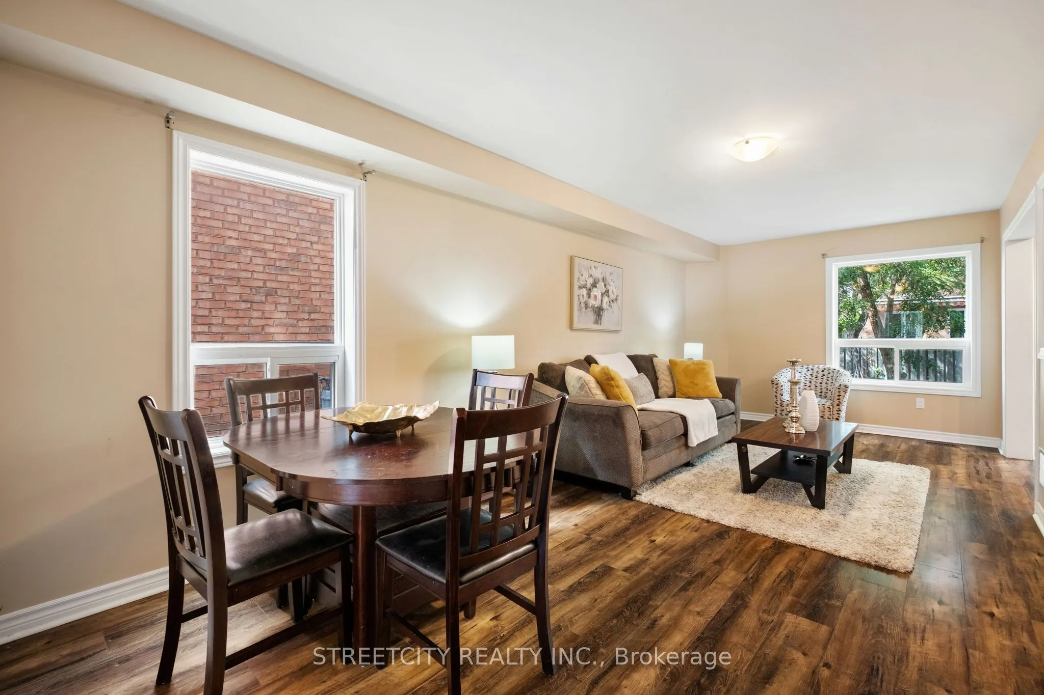 3953 Freeman Terrace