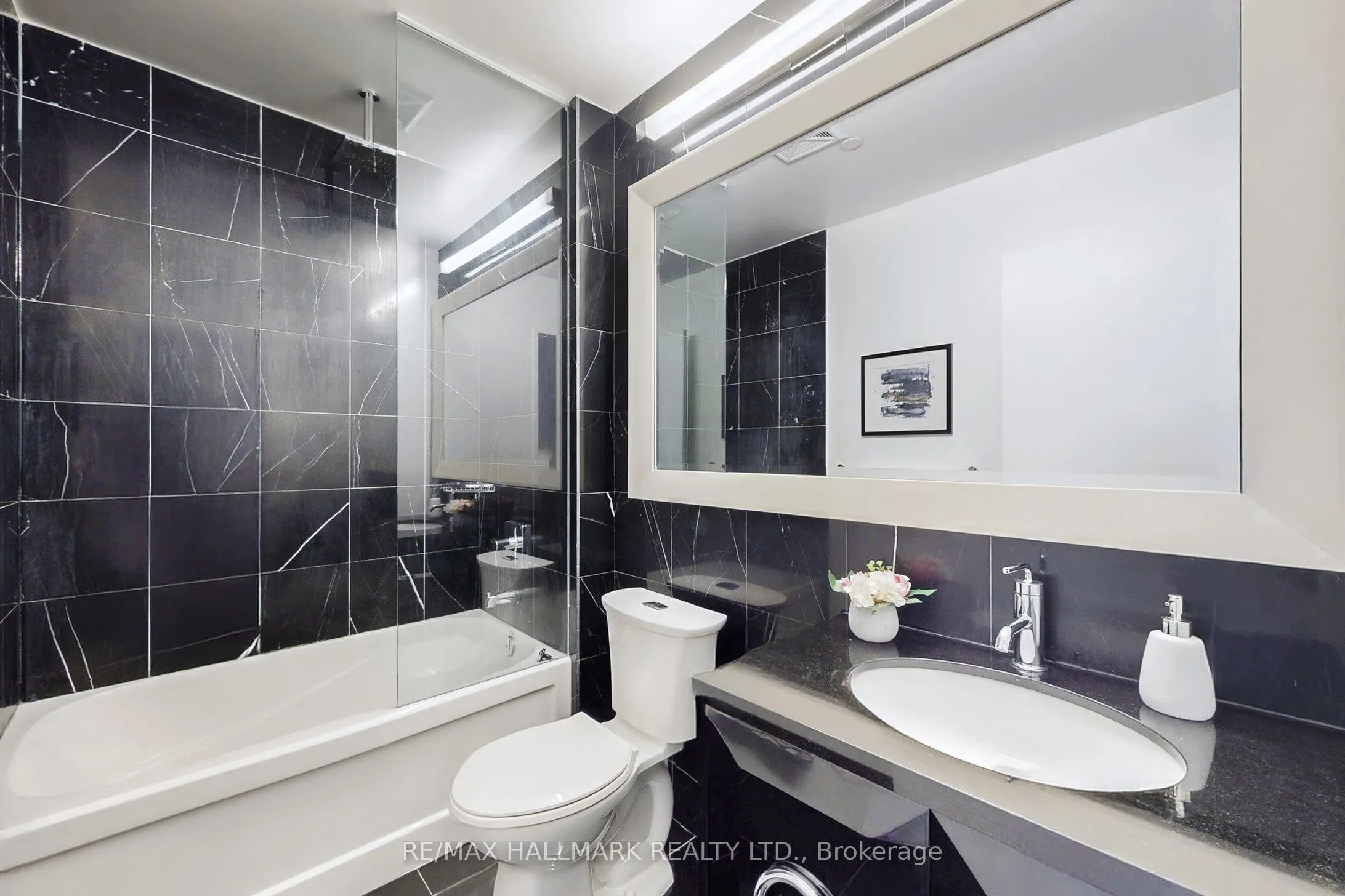 90 Park Lawn Road, #608