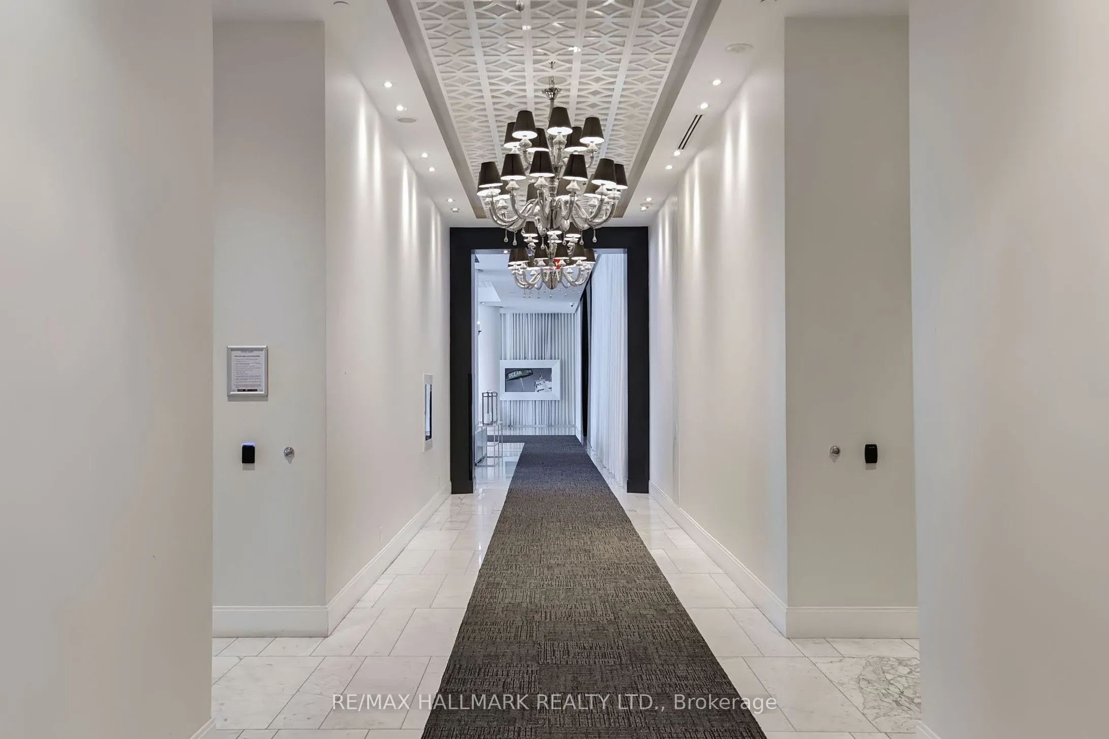 90 Park Lawn Road, #608