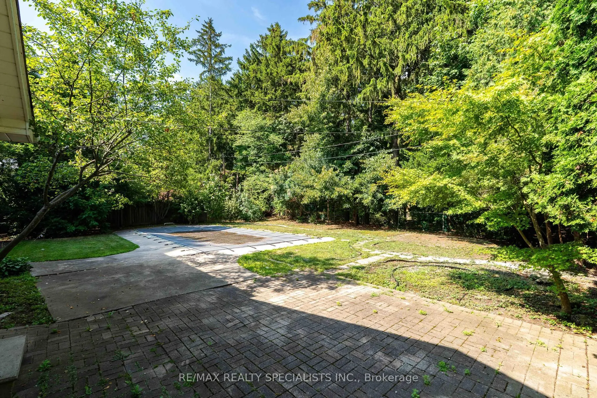 145 Wolfdale Avenue
