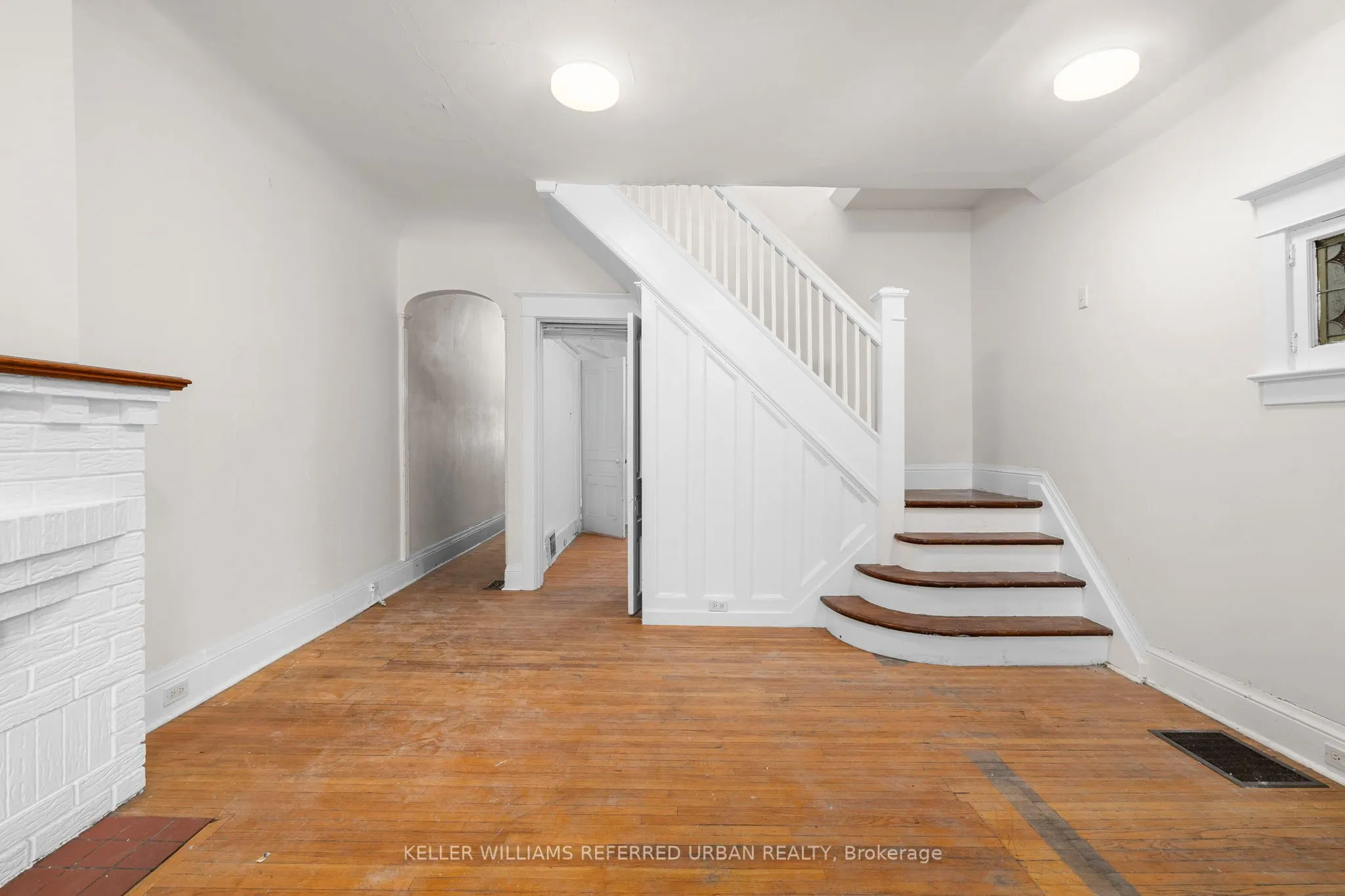1182 Dufferin Street