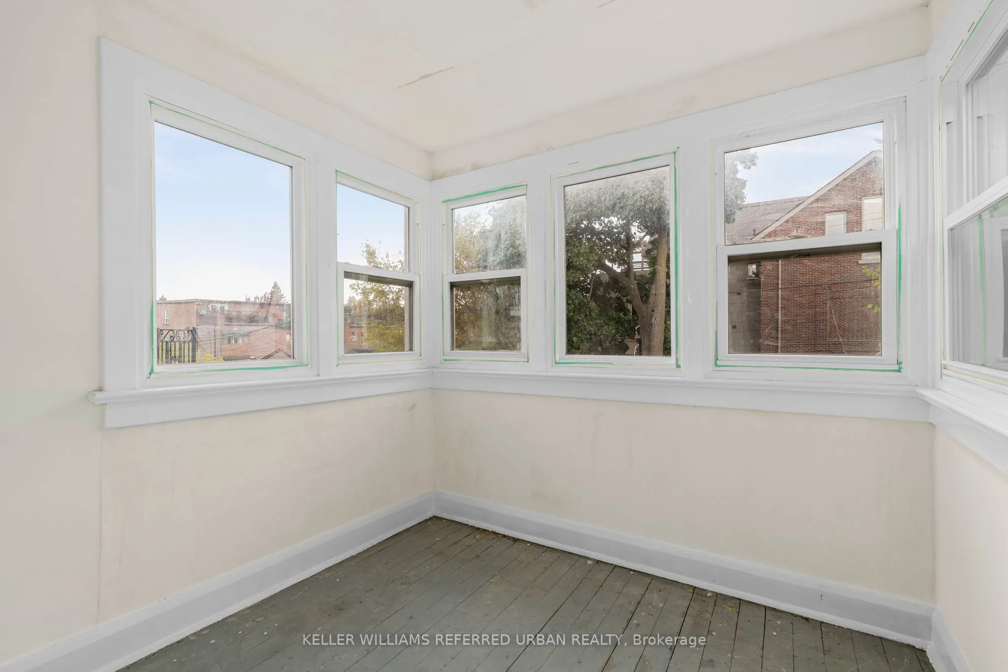 1182 Dufferin Street