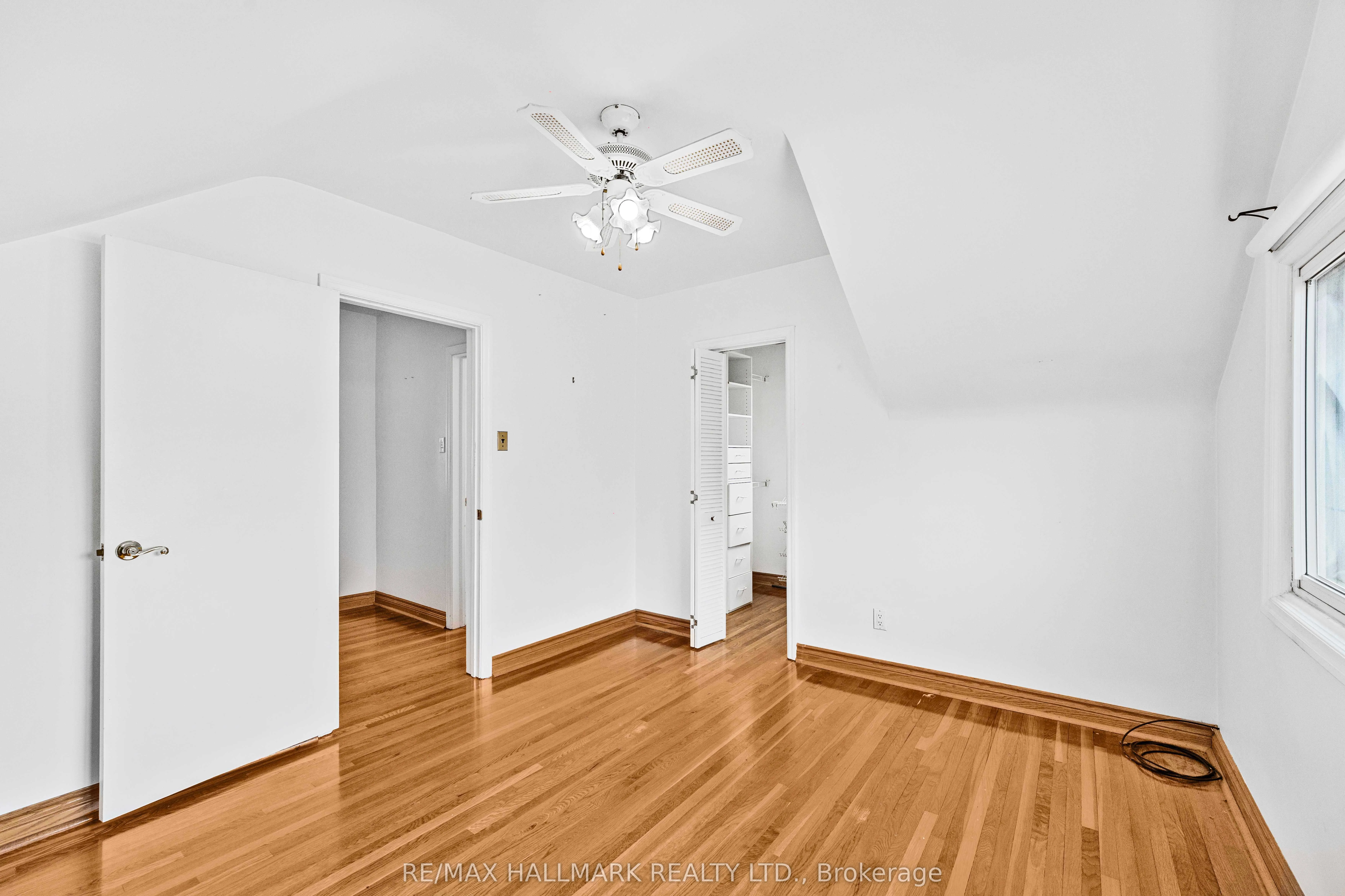 17 Tofield Crescent