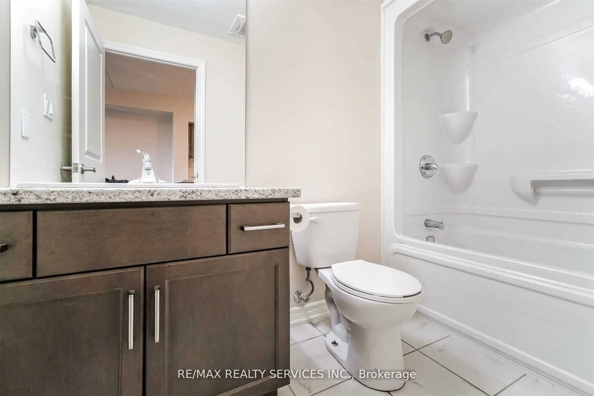640 Sauve Street, #109