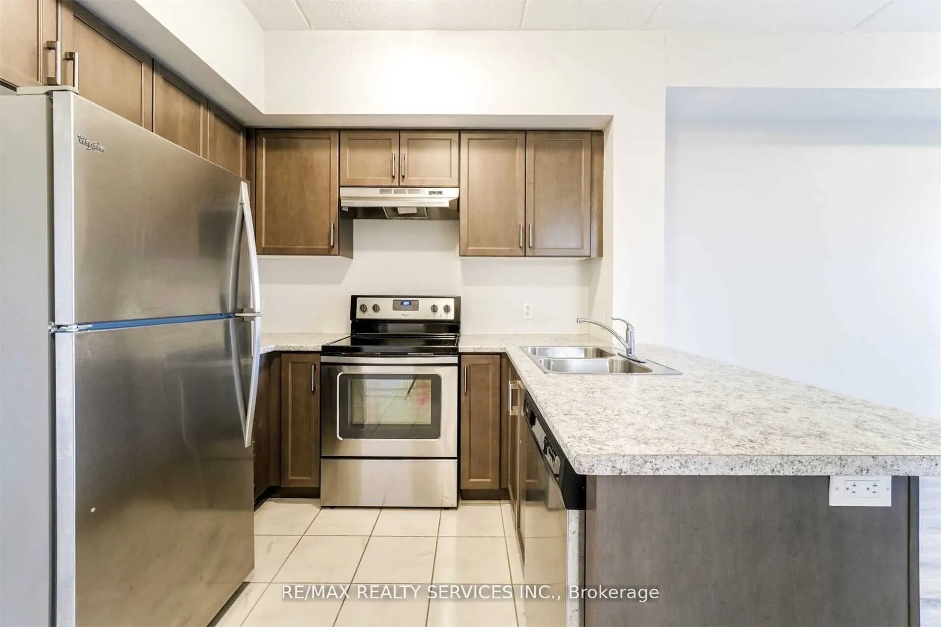 640 Sauve Street, #109