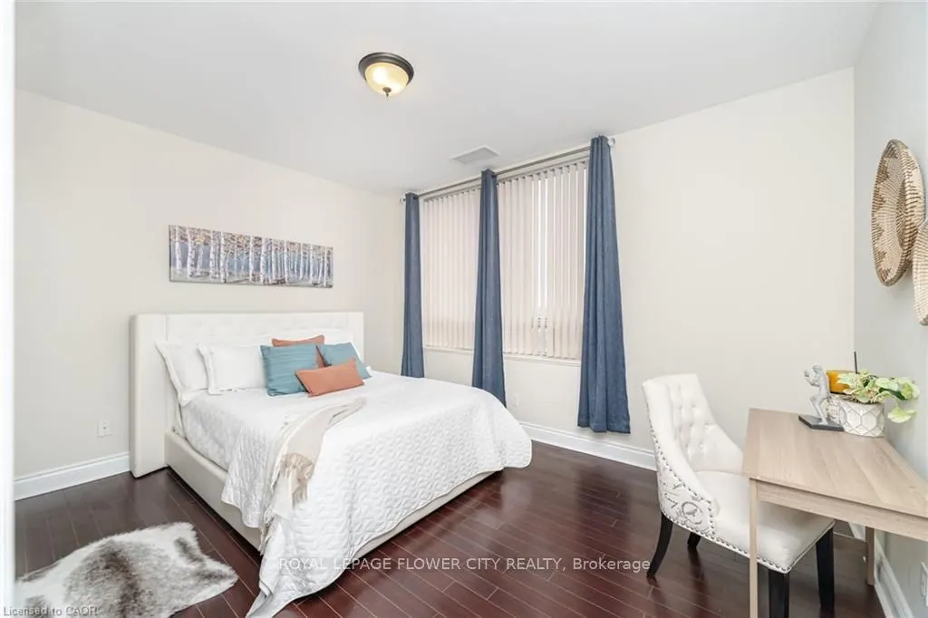 1 Belvedere Court E, #PH5