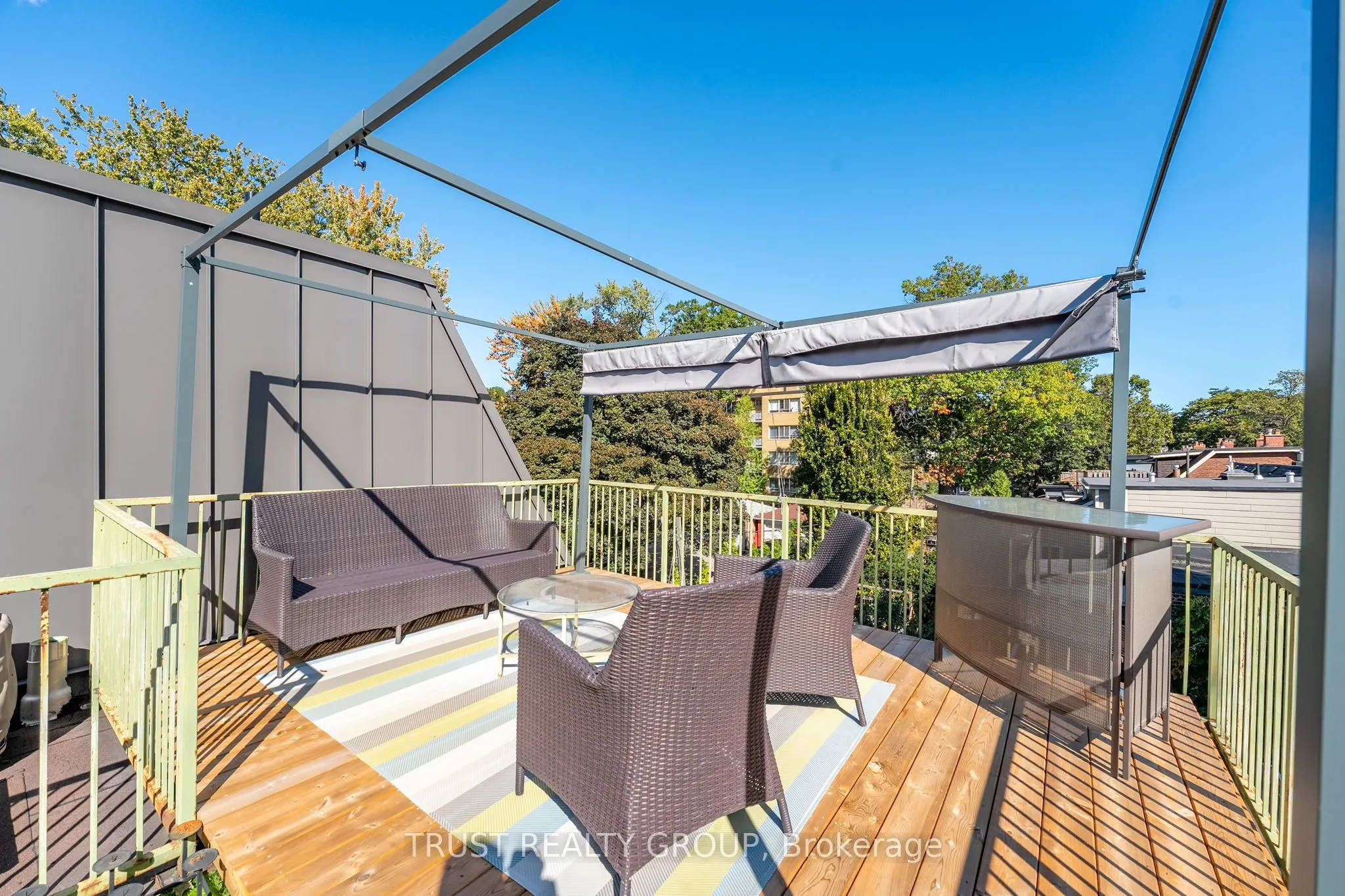 73 Indian Road, #Upper