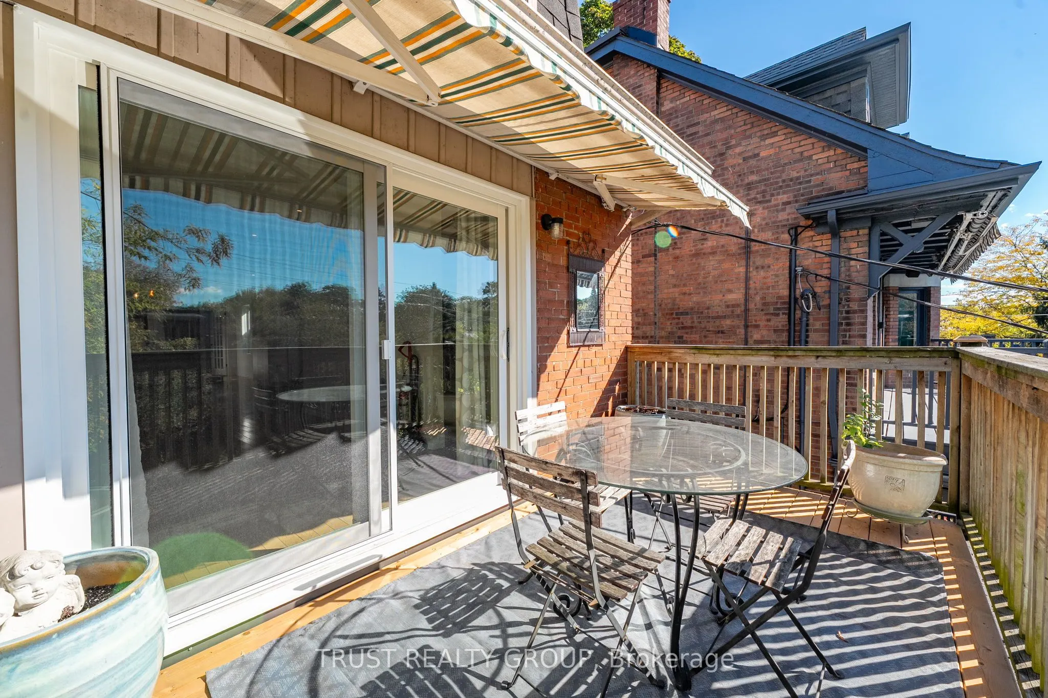 73 Indian Road, #Upper