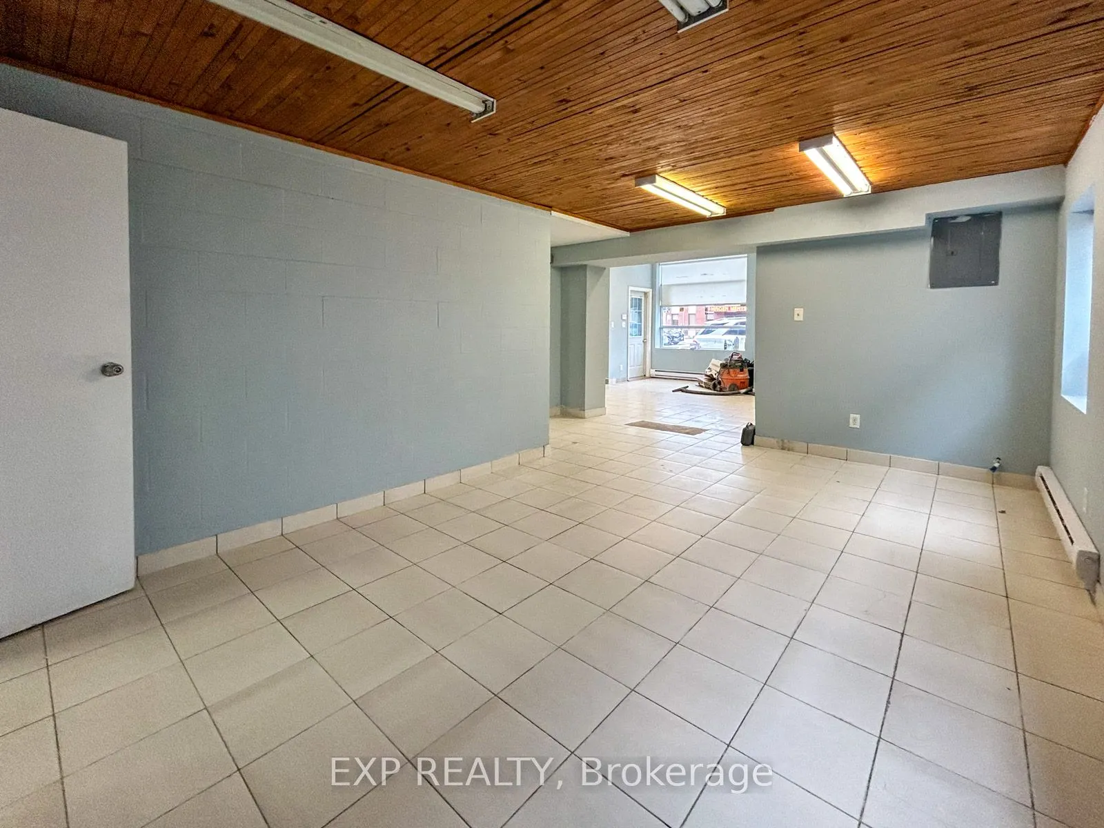 31 Milford Avenue, #A