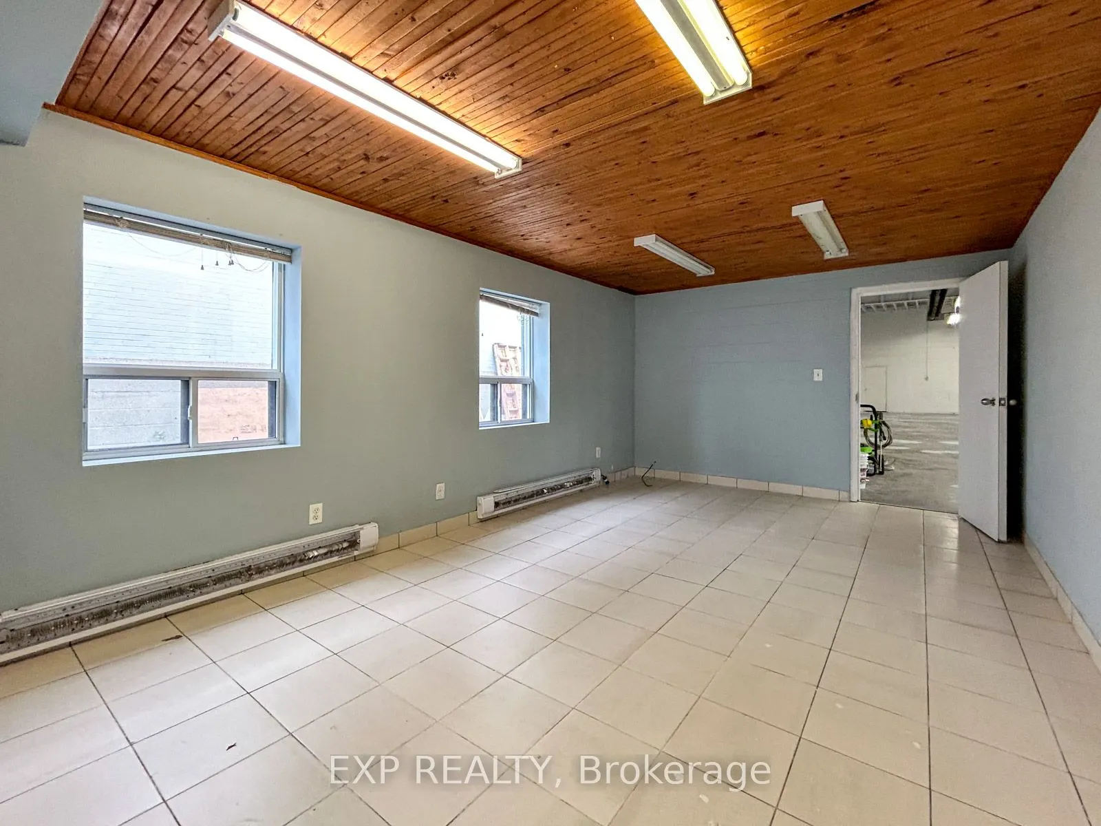 31 Milford Avenue, #A