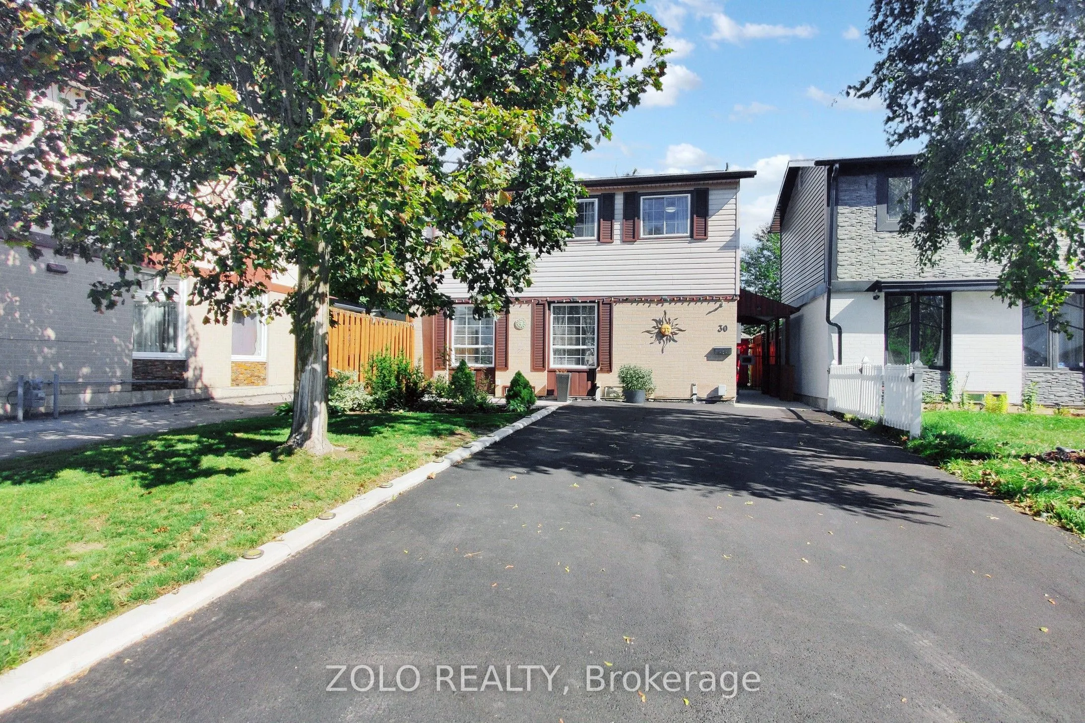30 Greenbush Court