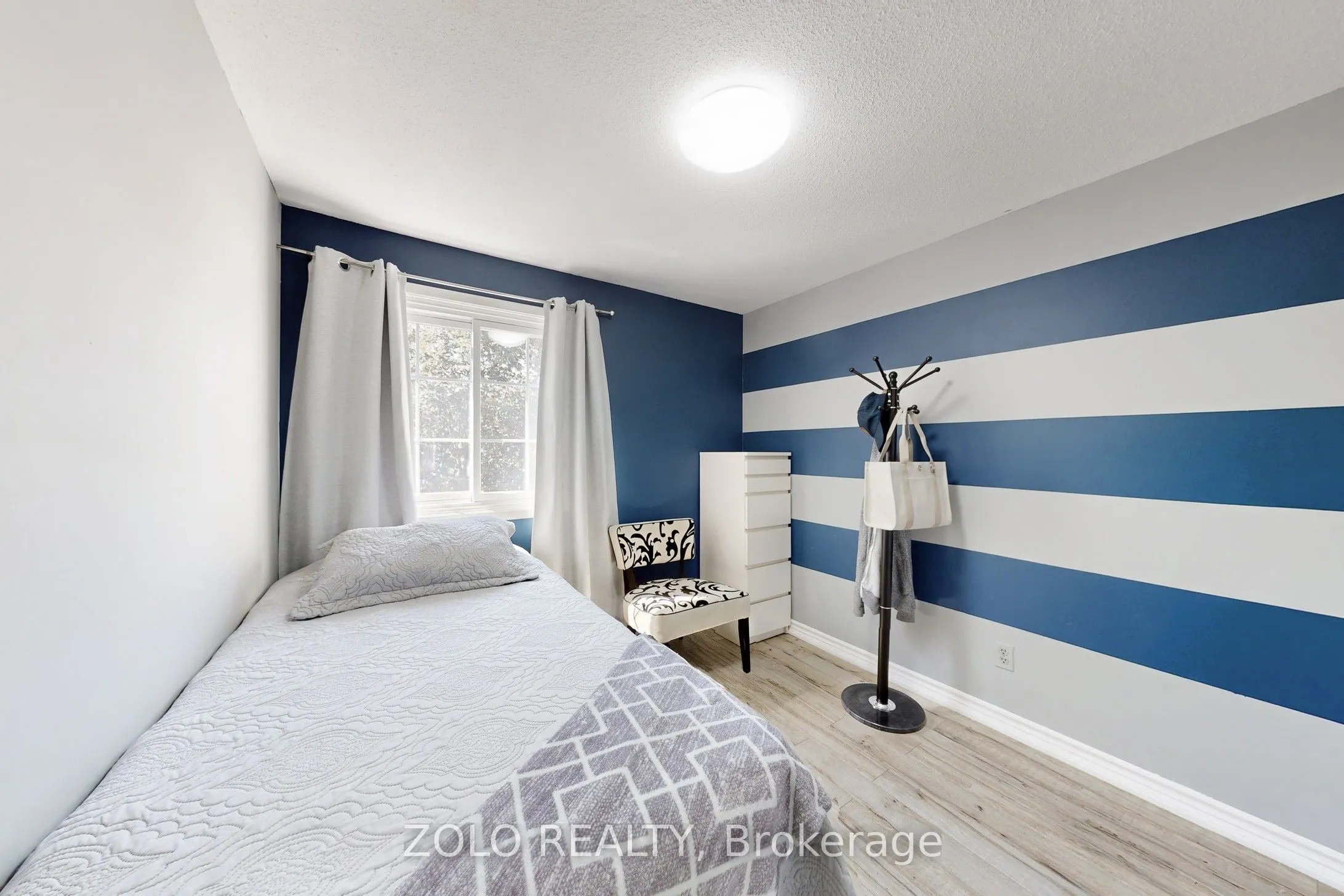 30 Greenbush Court