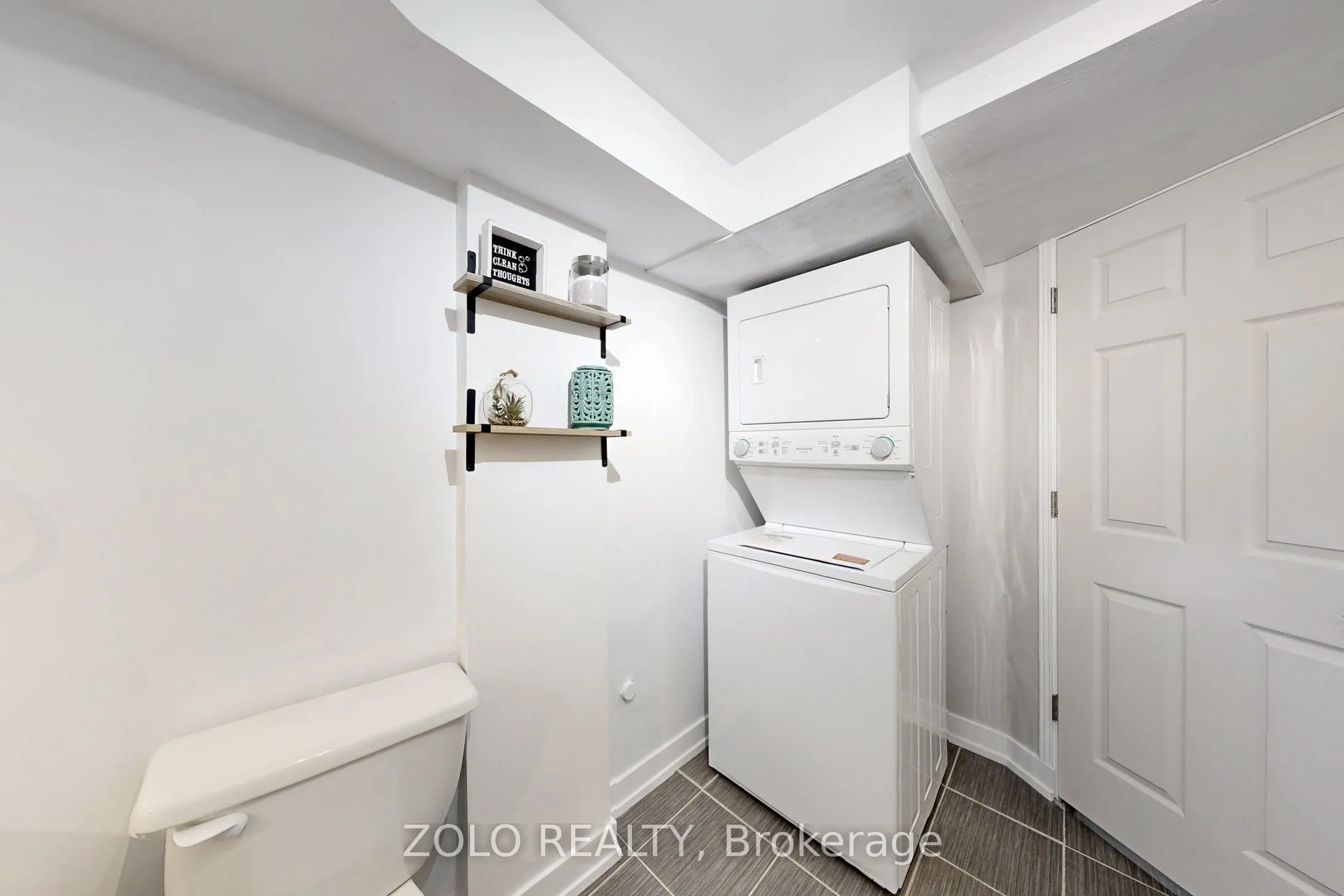 30 Greenbush Court