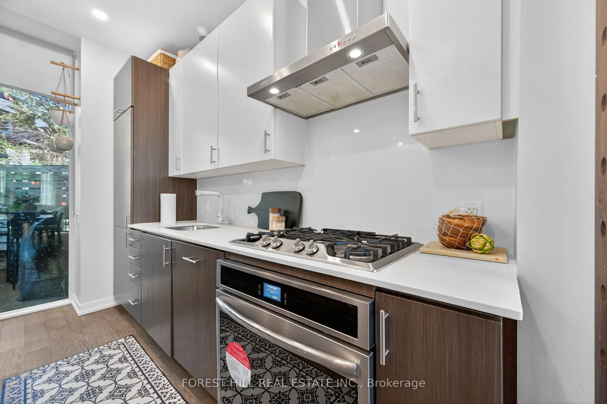 38 Howard Park Avenue, #156