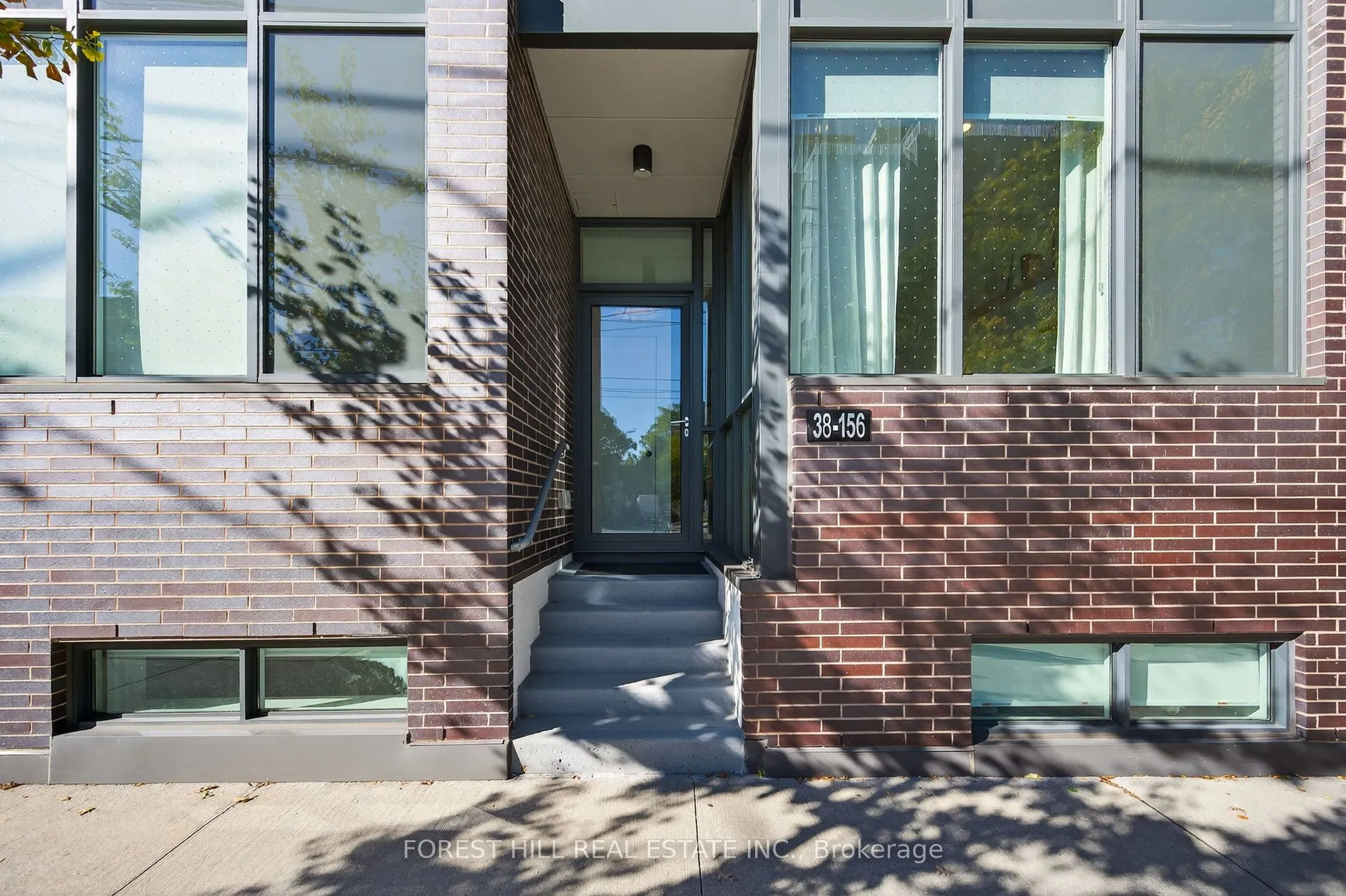 38 Howard Park Avenue, #156