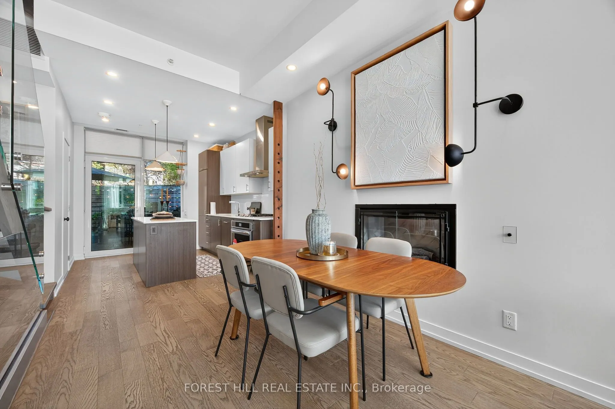 38 Howard Park Avenue, #156
