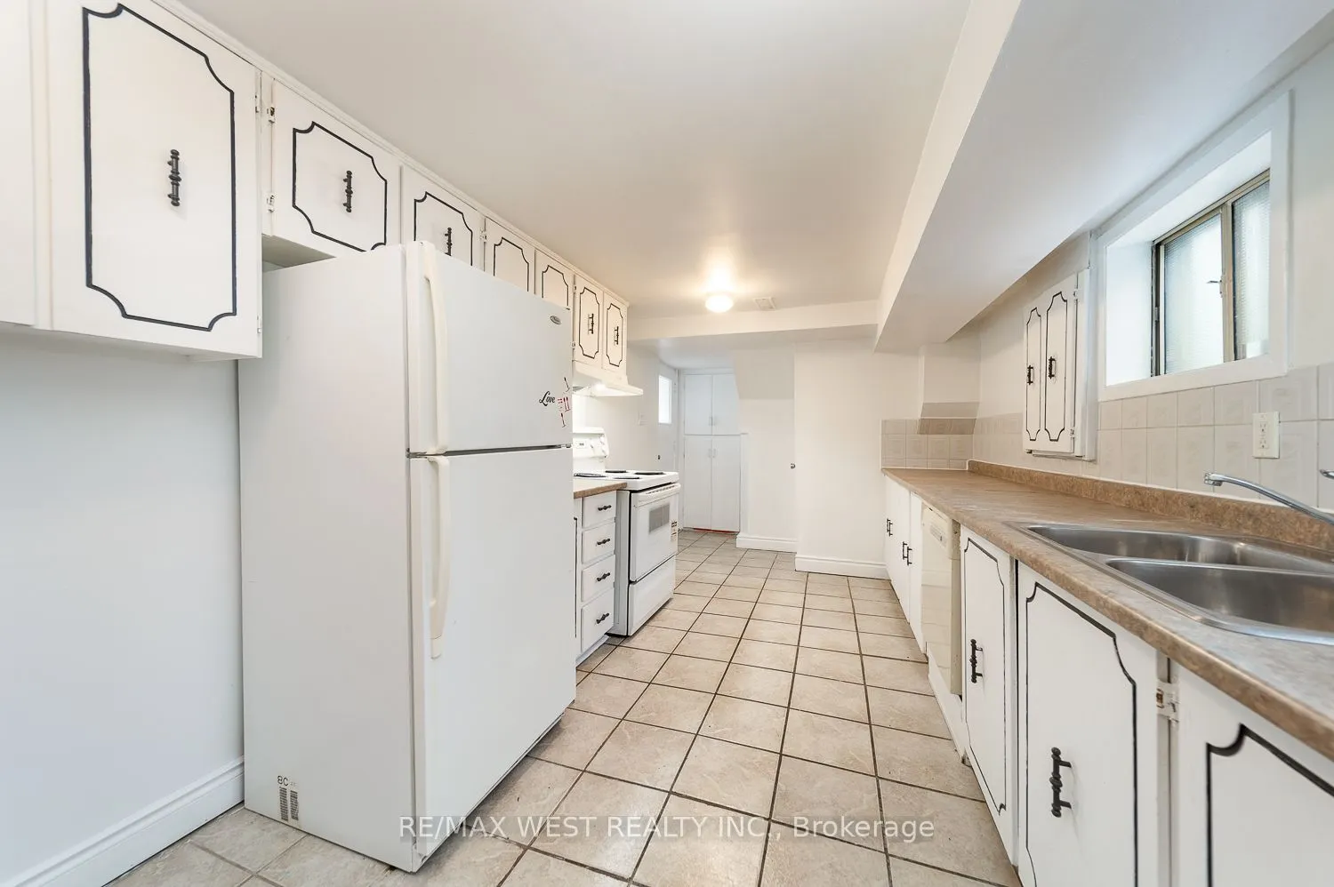 2534 Palisander Avenue, #Lower