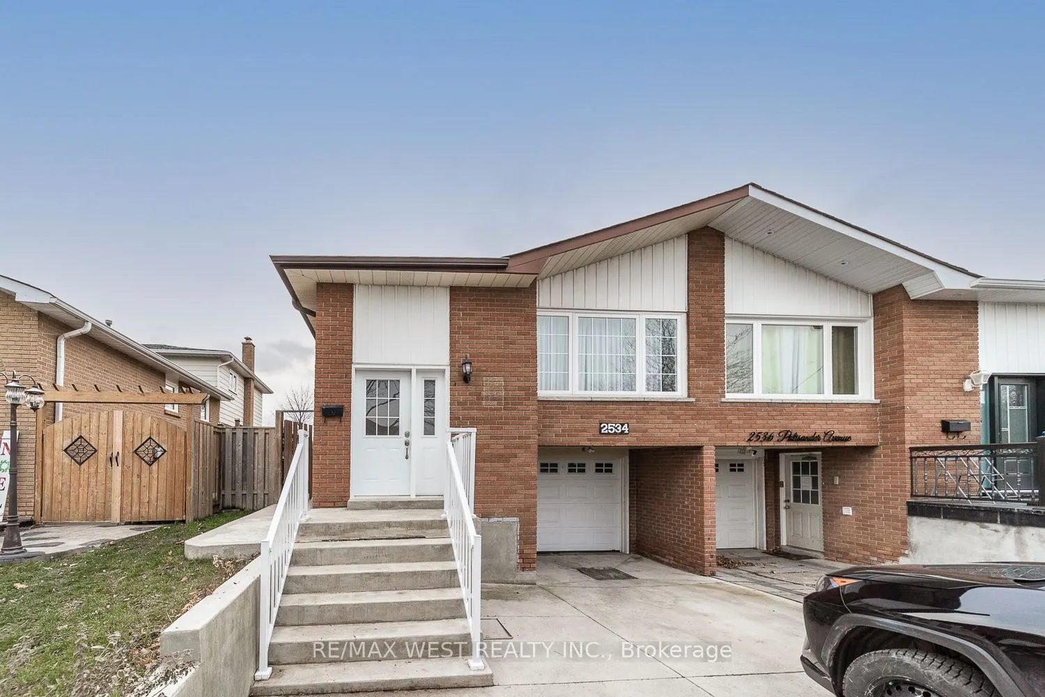 2534 Palisander Avenue, #Lower