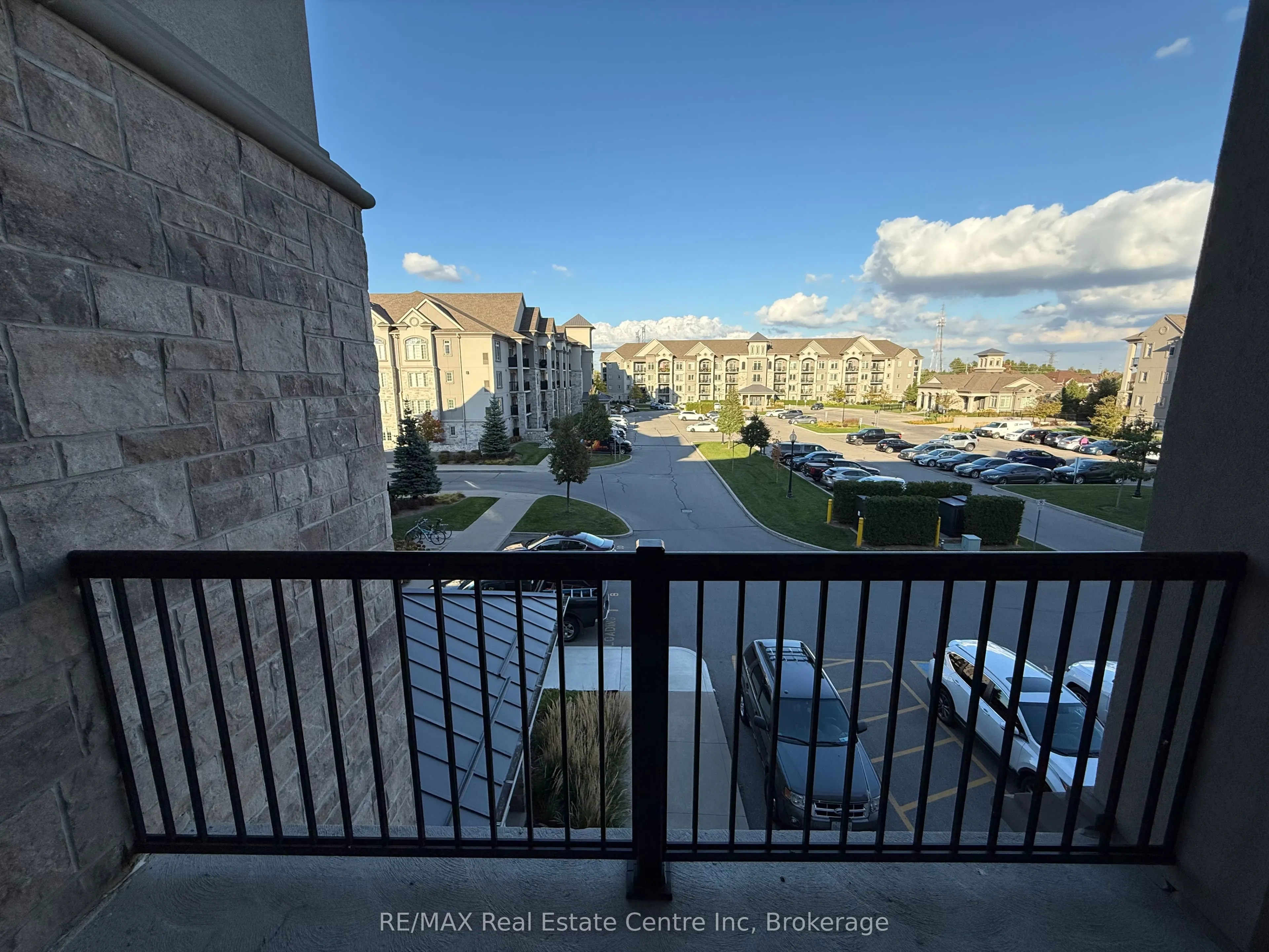 1440 Main Street E, #306