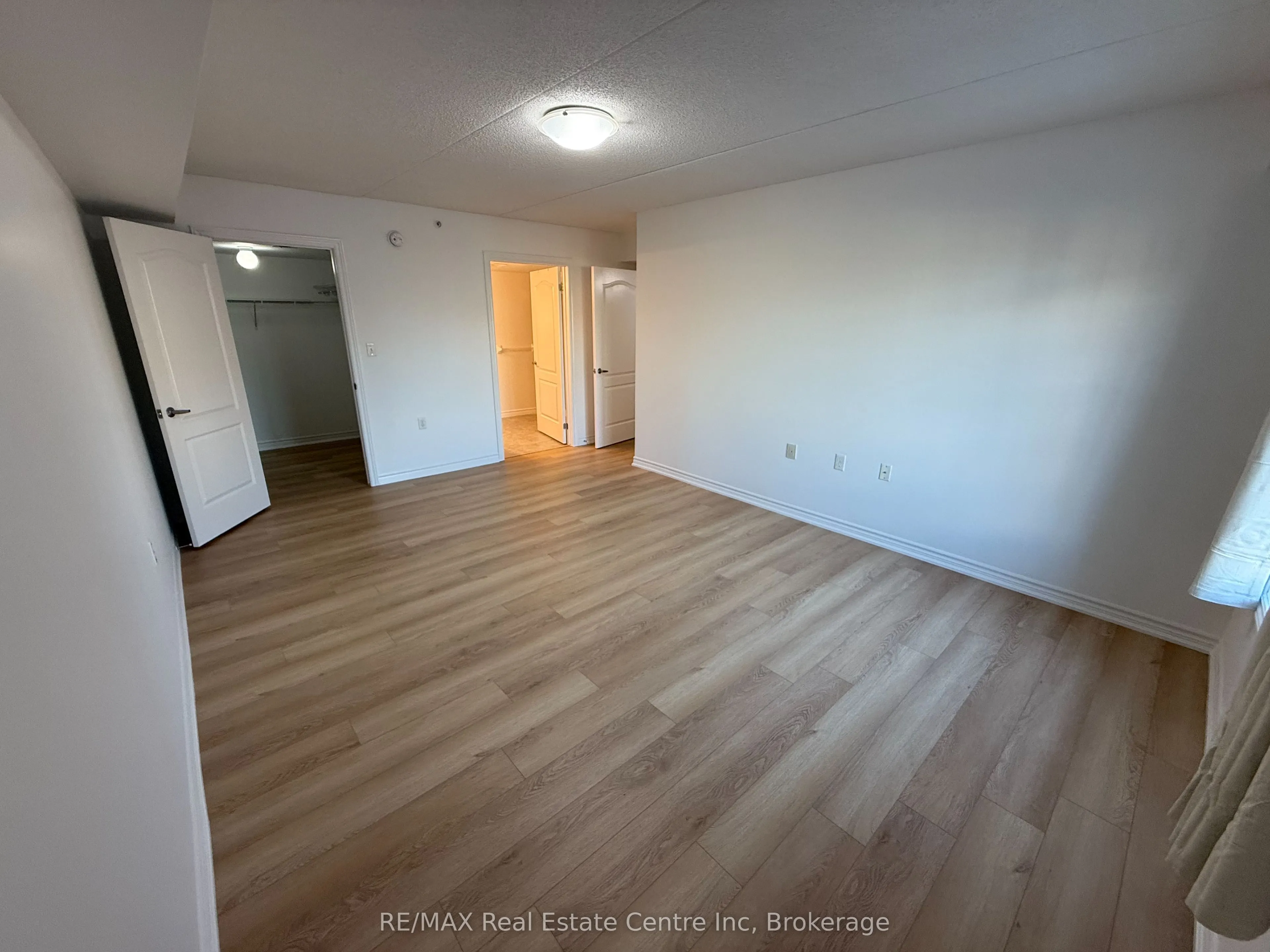 1440 Main Street E, #306