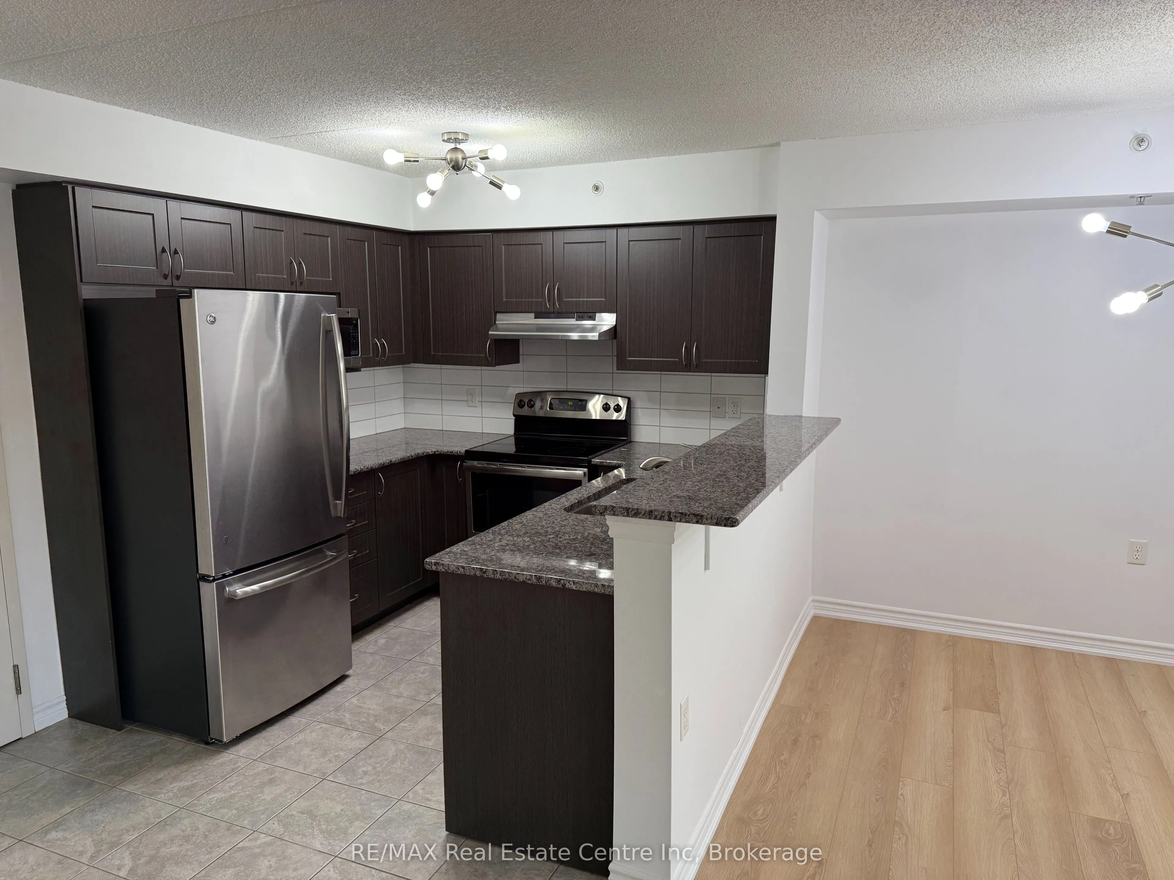 1440 Main Street E, #306