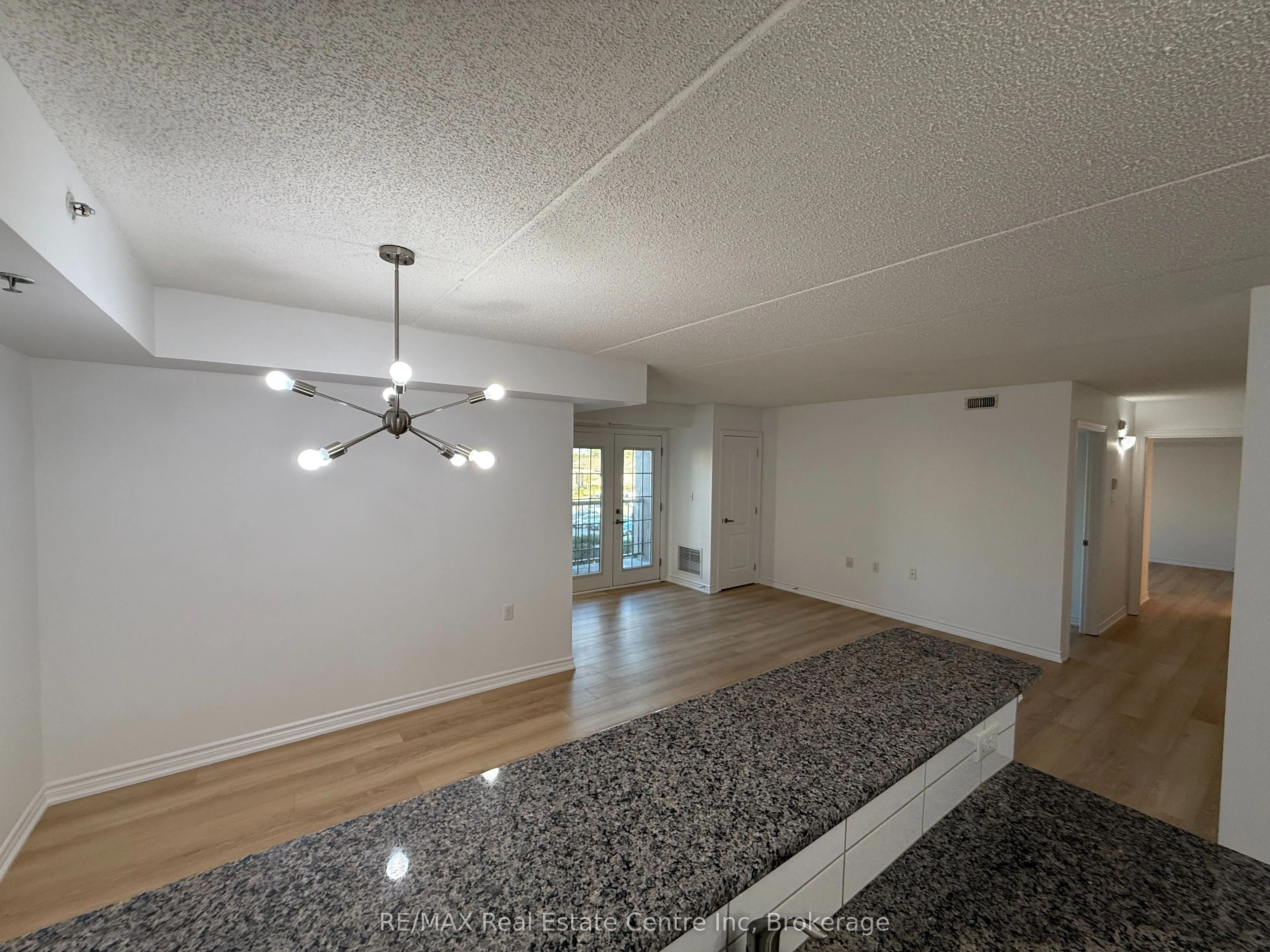 1440 Main Street E, #306