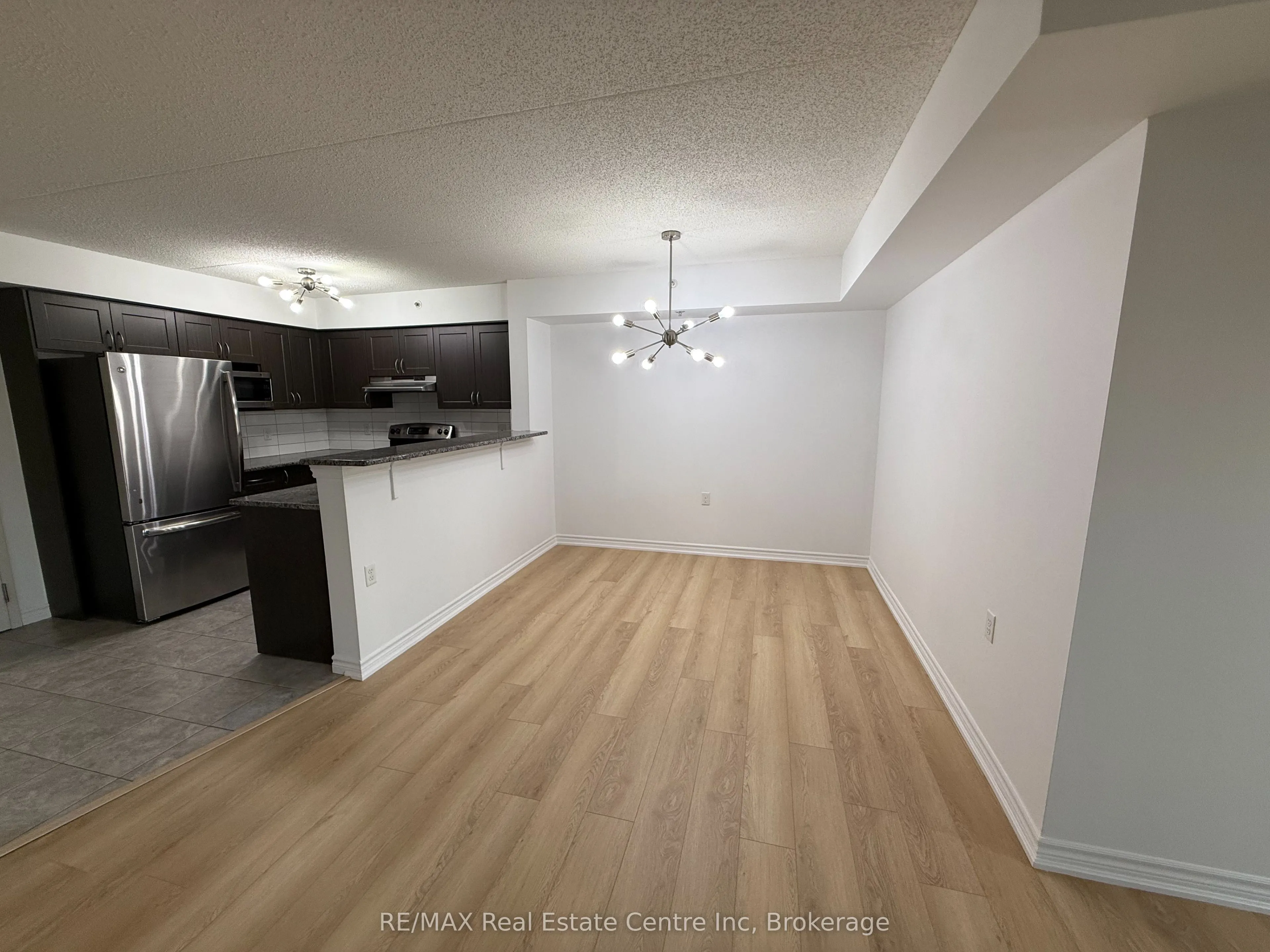 1440 Main Street E, #306