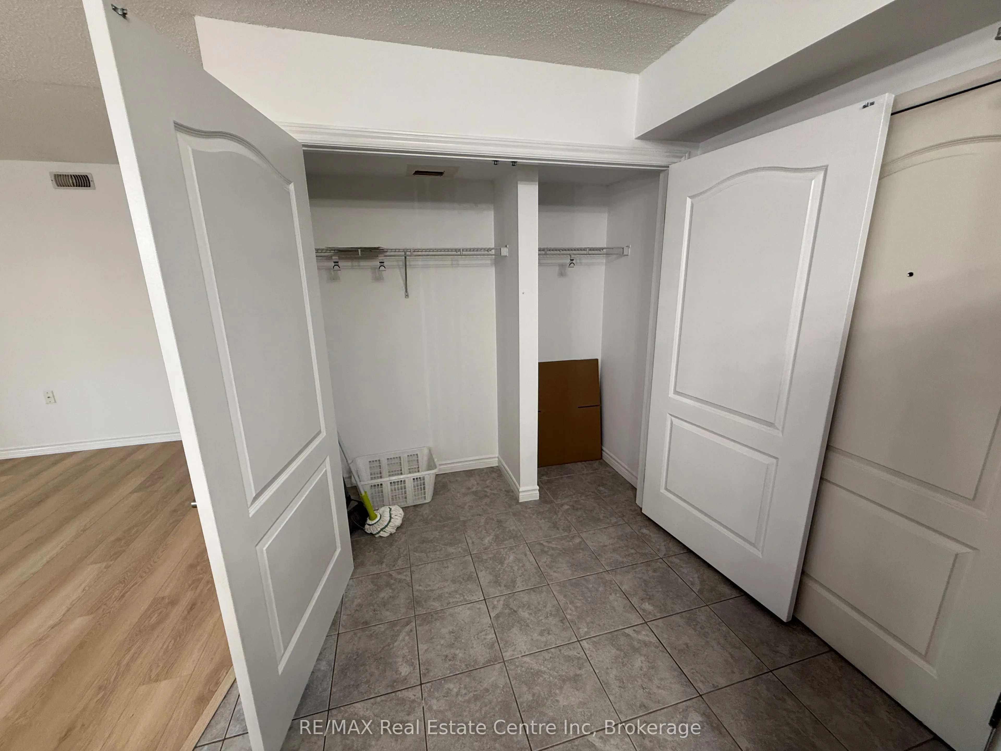 1440 Main Street E, #306