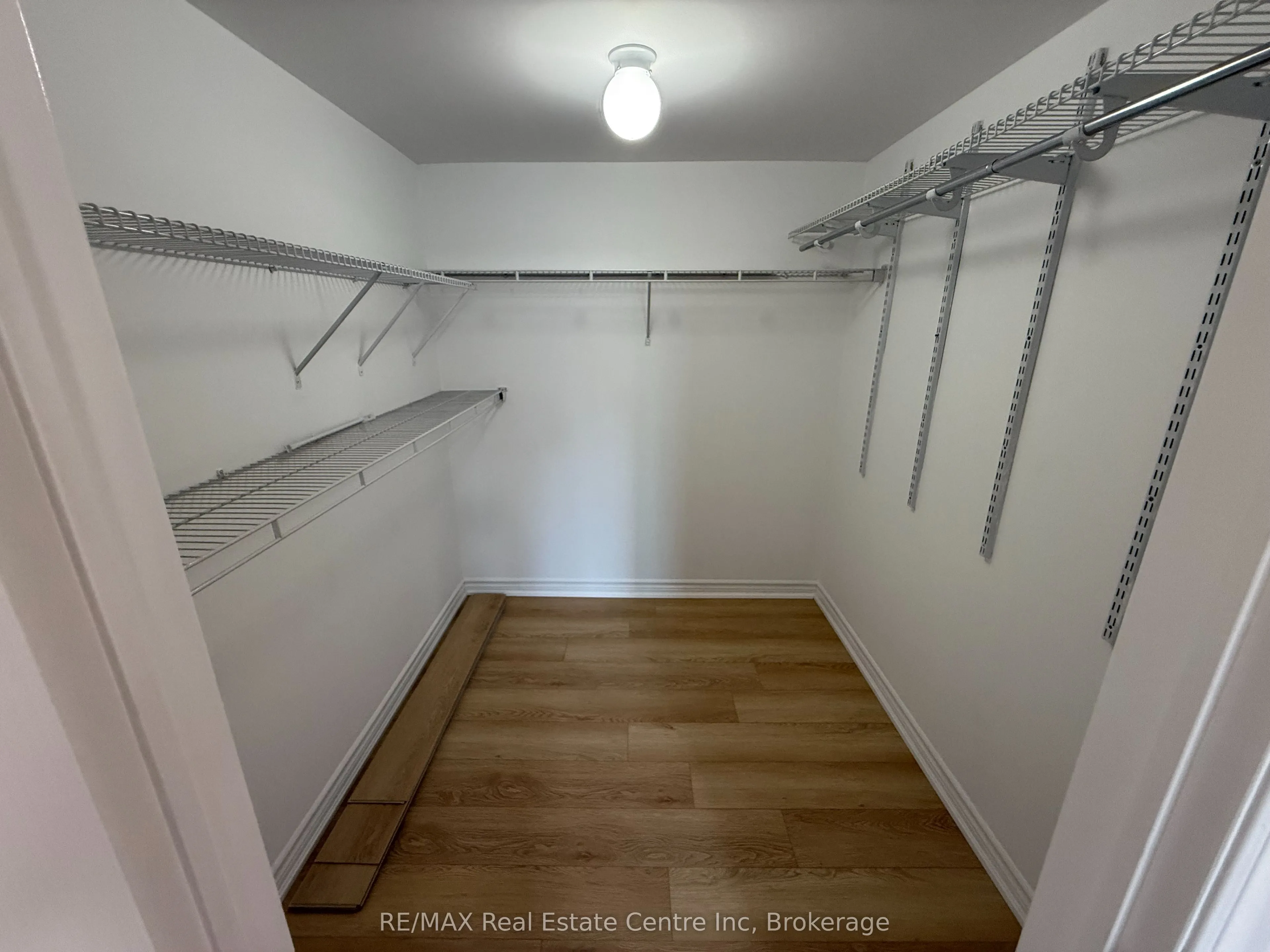 1440 Main Street E, #306